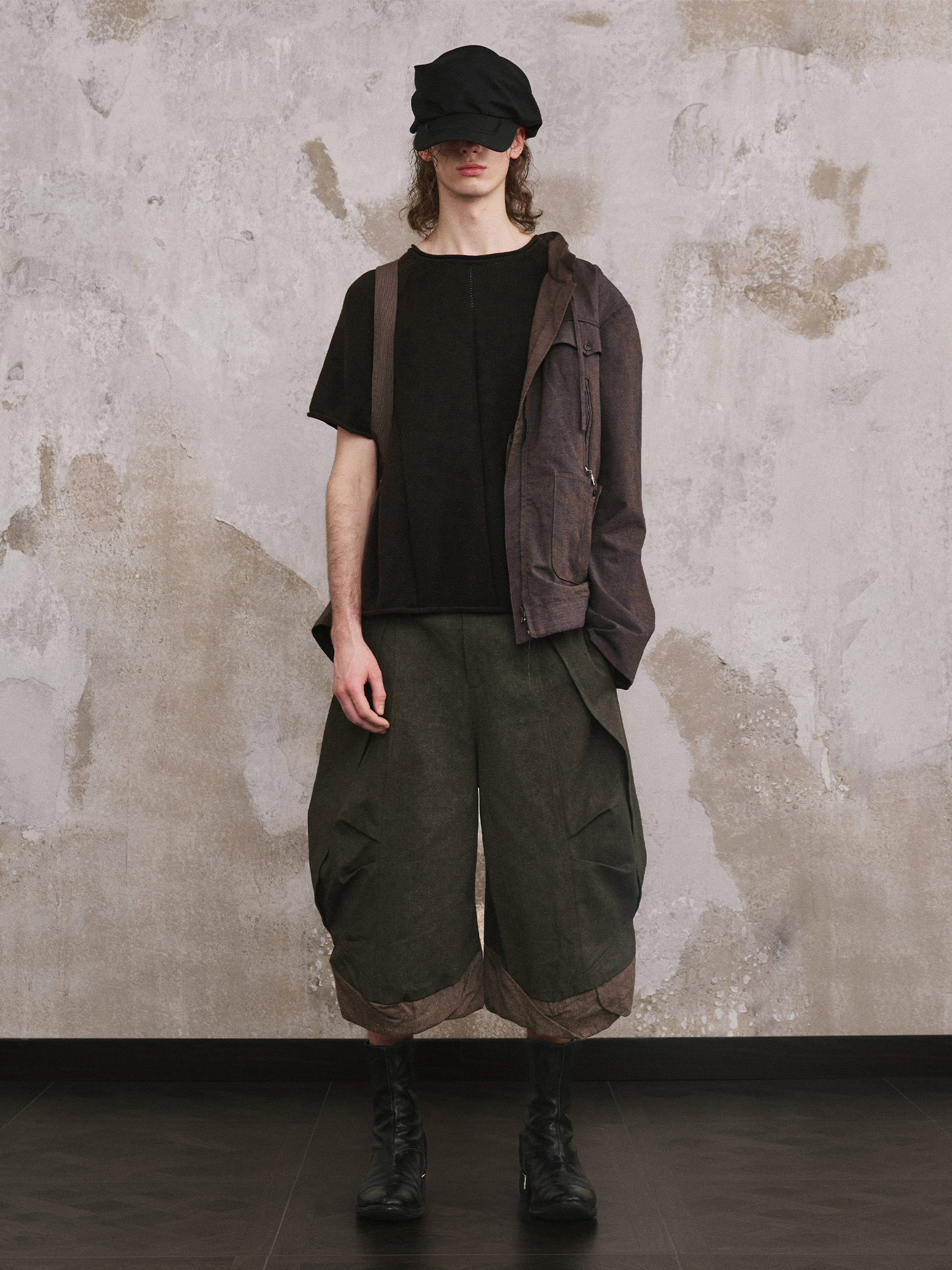 ILNya Nieternite Nifutur Crinkled Curved Cropped Pants Dark Green-Shorts-S (0) / 27-33"-Free Shipping Leatheretro