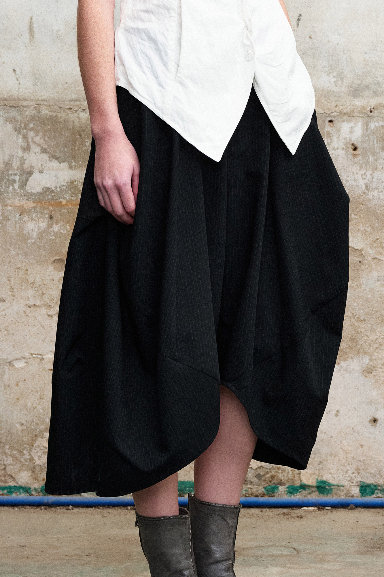 ILNya Nieternite Nifutur Pinstripe Balloon Skort Pants-Shorts-S (0)-Free Shipping Leatheretro