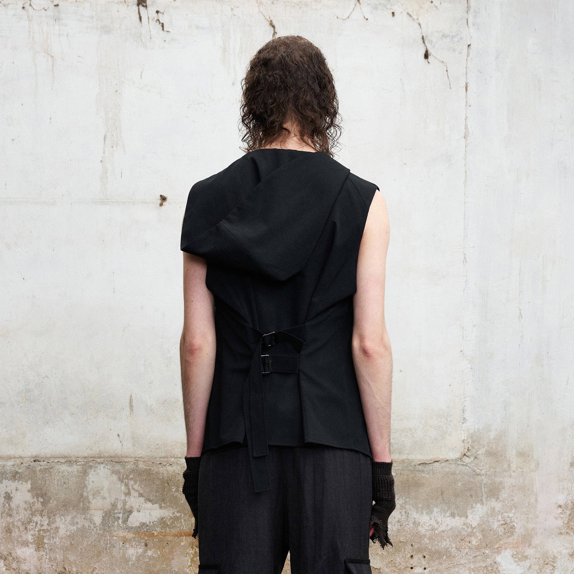 ILNya Nieternite Nifutur Hooded Waist-Cinched Vest-Vest-S (0)(Preorder)-Free Shipping Leatheretro