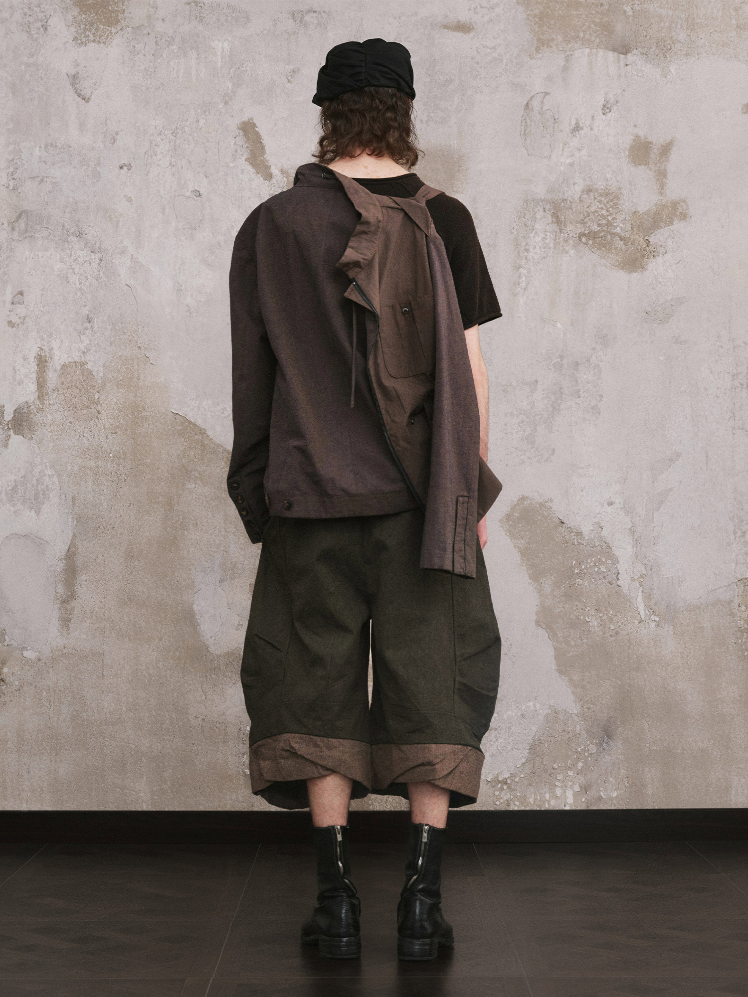 ILNya Nieternite Nifutur Crinkled Curved Cropped Pants Dark Green-Shorts-S (0) / 27-33"-Free Shipping Leatheretro