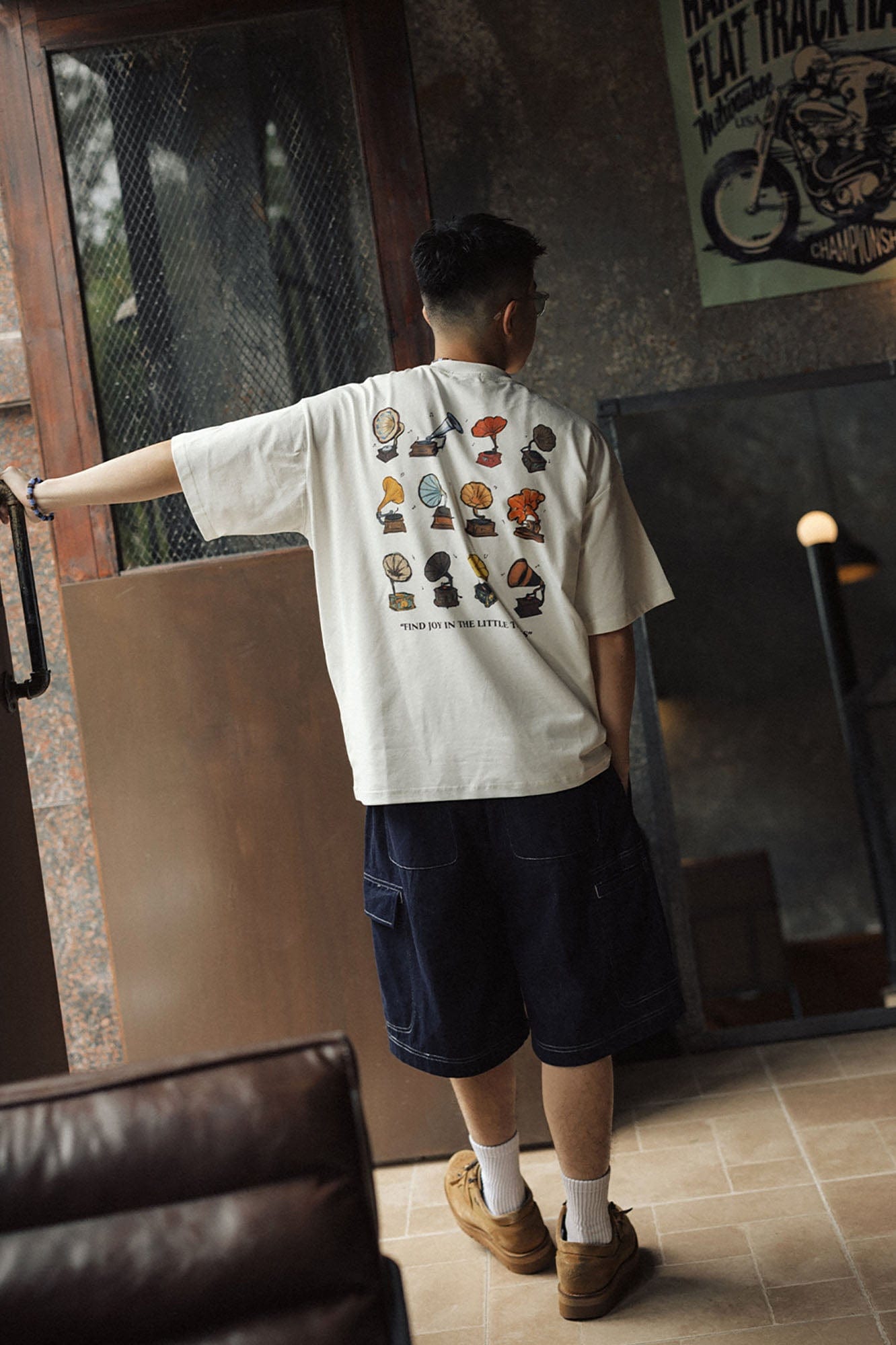 BANANA CLUB Gramophone Graphic Sorona Oversized T-Shirt-T Shirt-S-White-Free Shipping Leatheretro