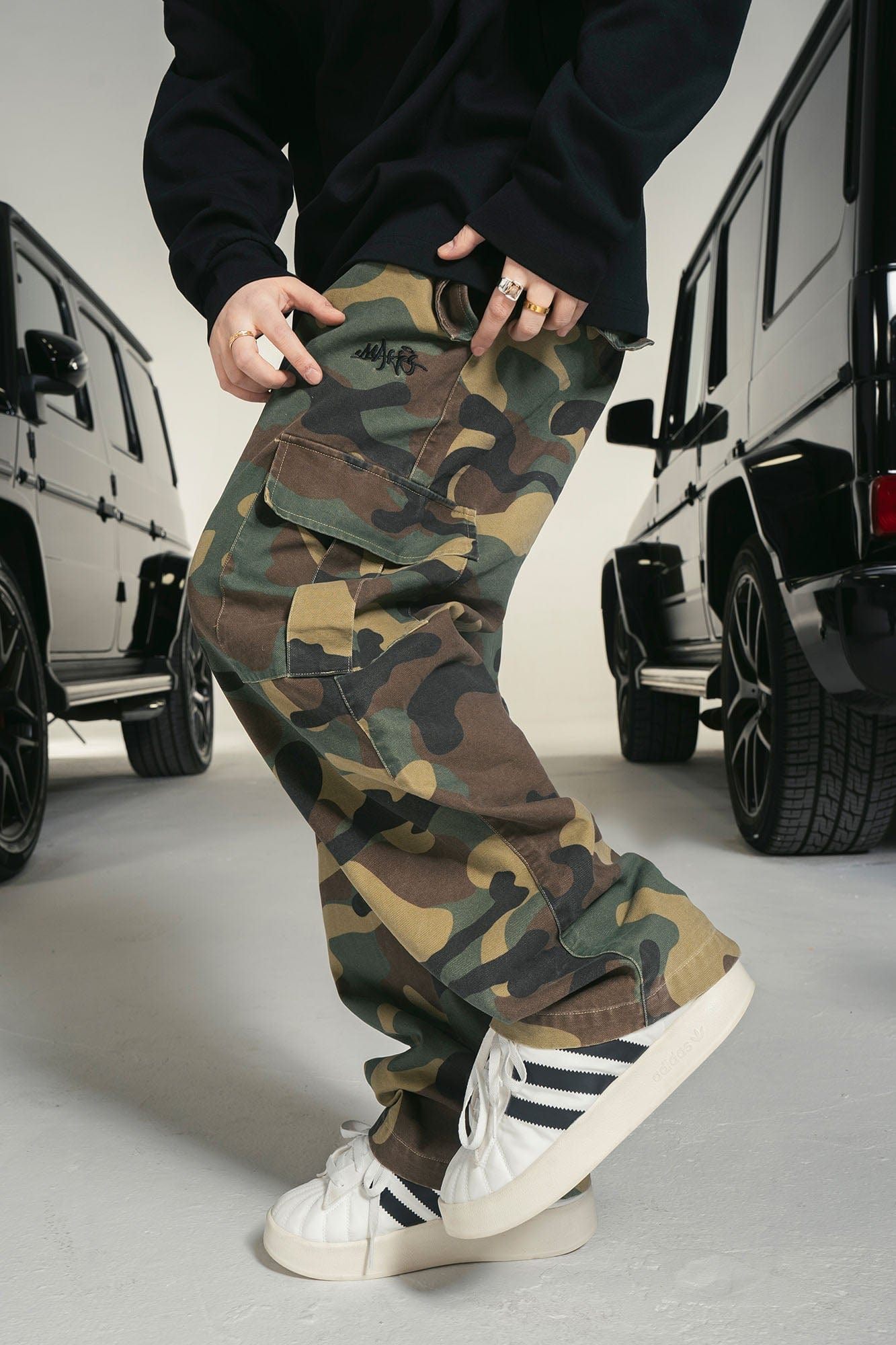 MAKEMORE Camo Drawstring Cargo Sweatpants-Pants-S-Free Shipping Leatheretro