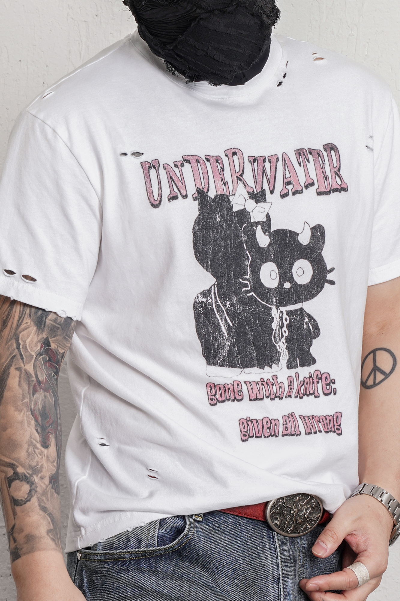 UNDERWATER Distressed Black Cat Graphic T-Shirt-T Shirt-S-Free Shipping Leatheretro