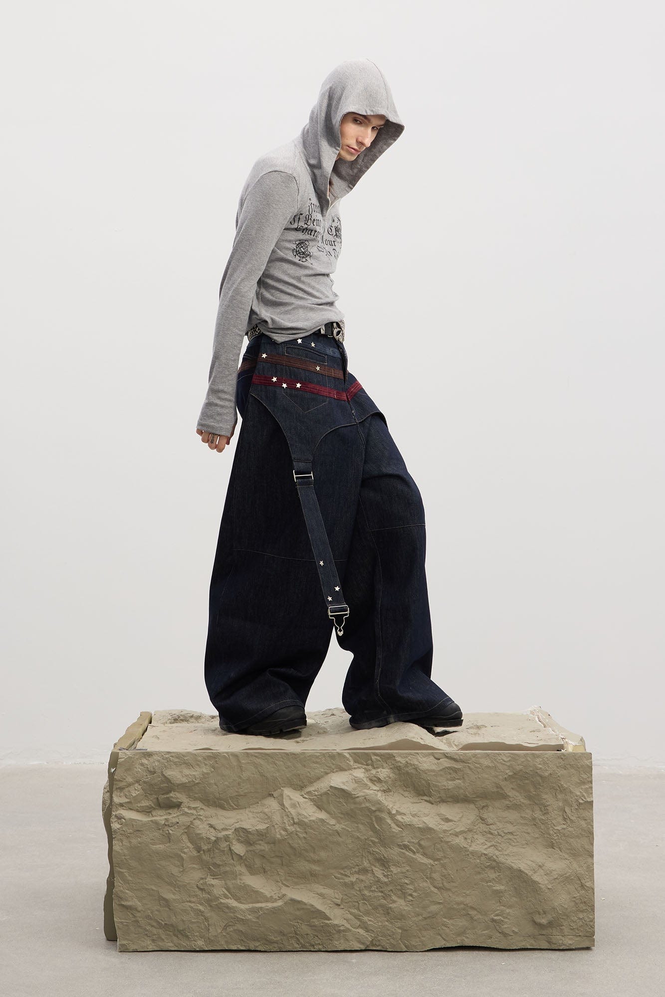 DND4DES Star-Rivet Harness-Layered Curved Jeans-Jeans-XS-Free Shipping Leatheretro