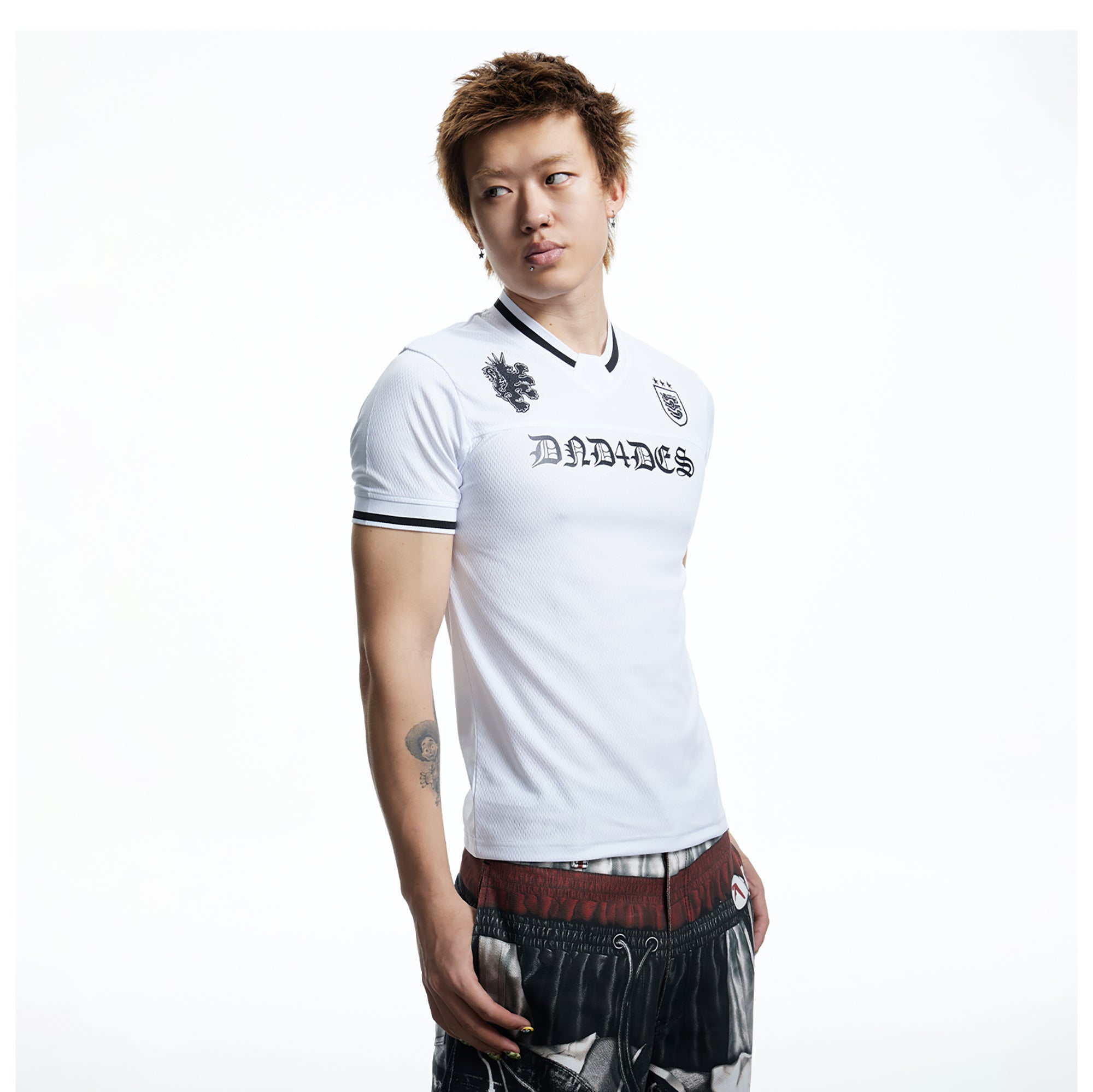 DND4DES Gothic Letter V-Neck Jersey T-Shirt-T Shirt-S (Preorder)-Free Shipping Leatheretro