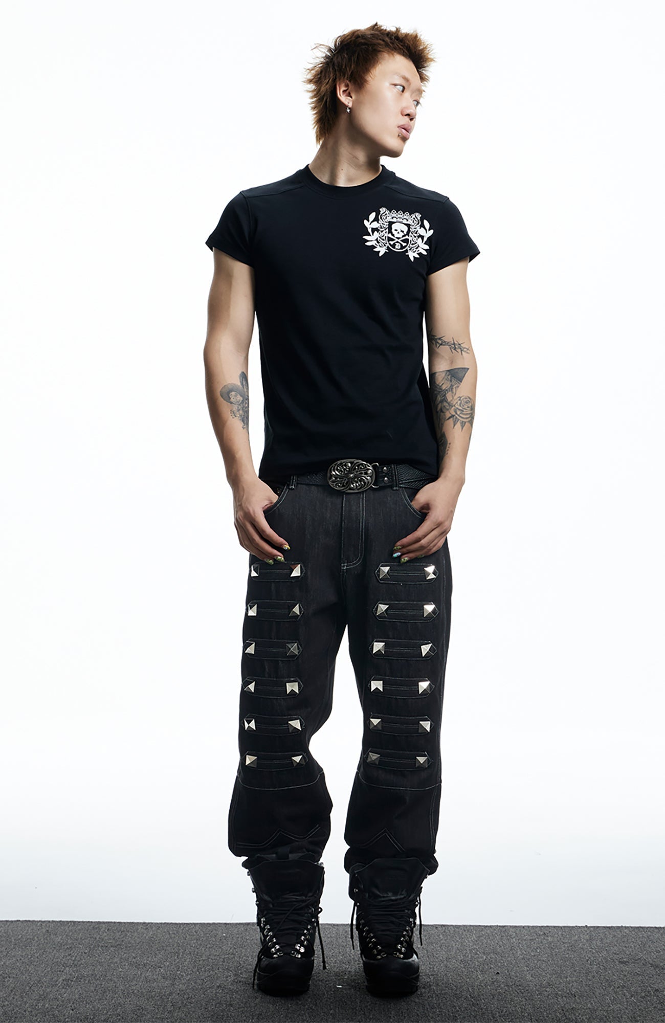 DND4DES Gothic Skull Crest T-Shirt-T Shirt-S (Preorder)-Black-Free Shipping Leatheretro