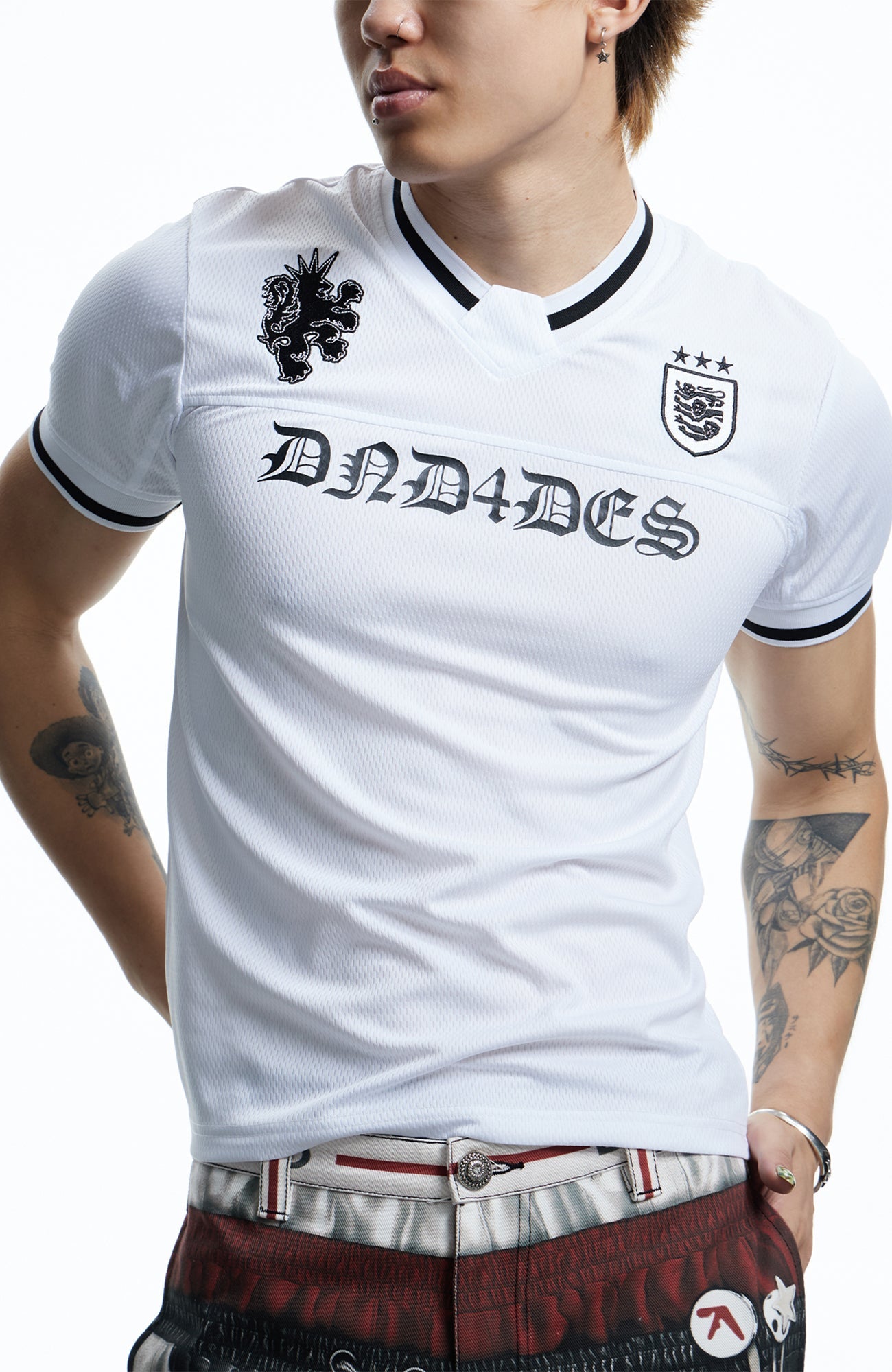 DND4DES Gothic Letter V-Neck Jersey T-Shirt-T Shirt-S (Preorder)-Free Shipping Leatheretro