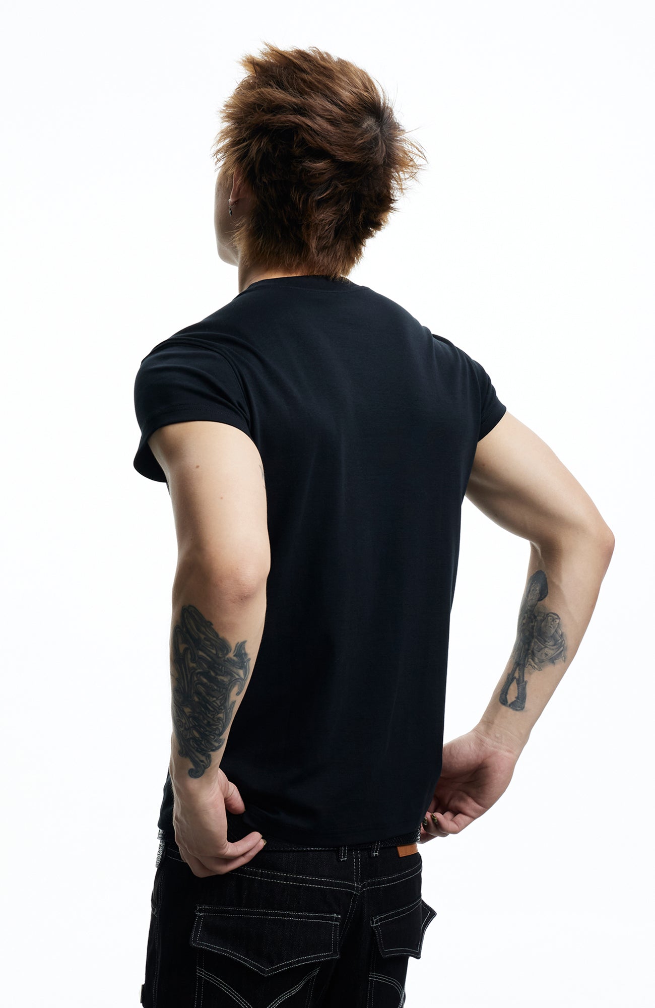DND4DES Gothic Skull Crest T-Shirt-T Shirt-S (Preorder)-Black-Free Shipping Leatheretro