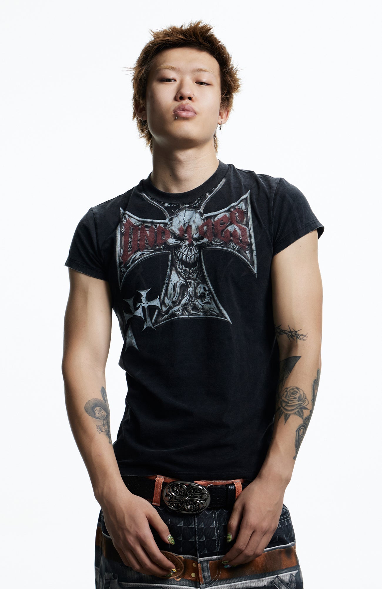 DND4DES Gothic Skull Cross Graphic T-Shirt-T Shirt-S (Preorder)-Black-Free Shipping Leatheretro