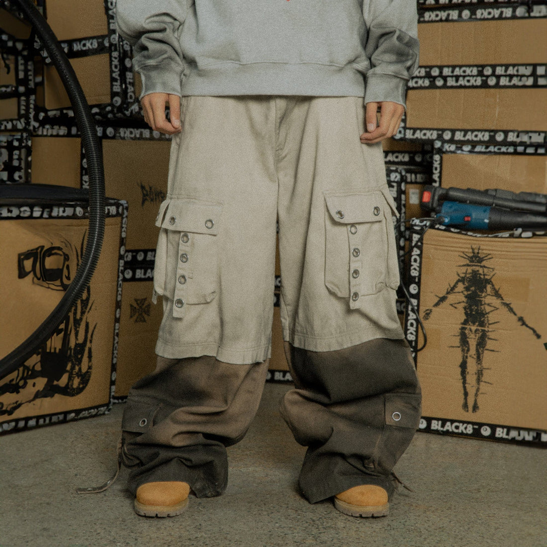 BLACK8MOB Distressed Paneled Multi-Pocket Cargo-Pants-S-Free Shipping Leatheretro