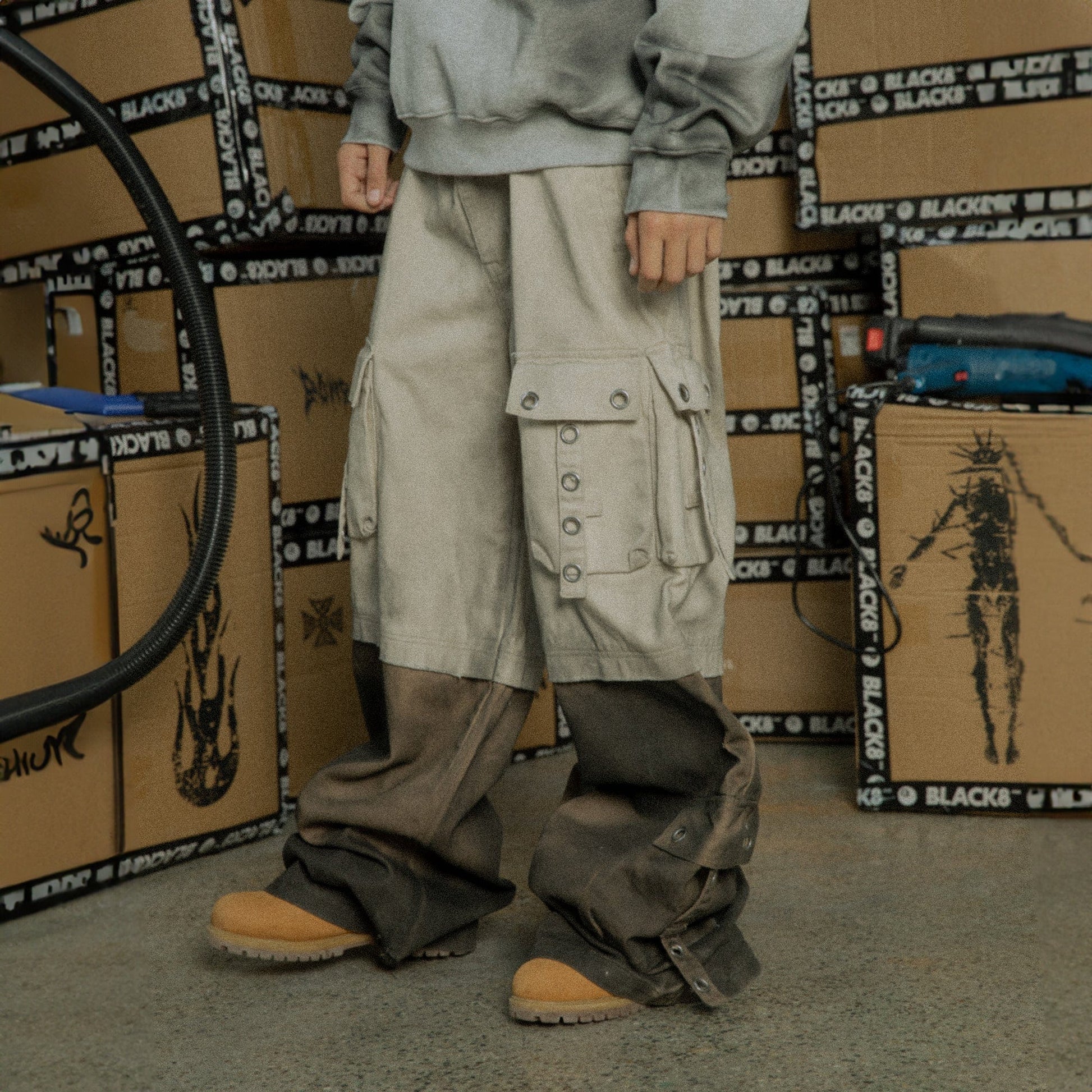 BLACK8MOB Distressed Paneled Multi-Pocket Cargo-Pants-S-Free Shipping Leatheretro