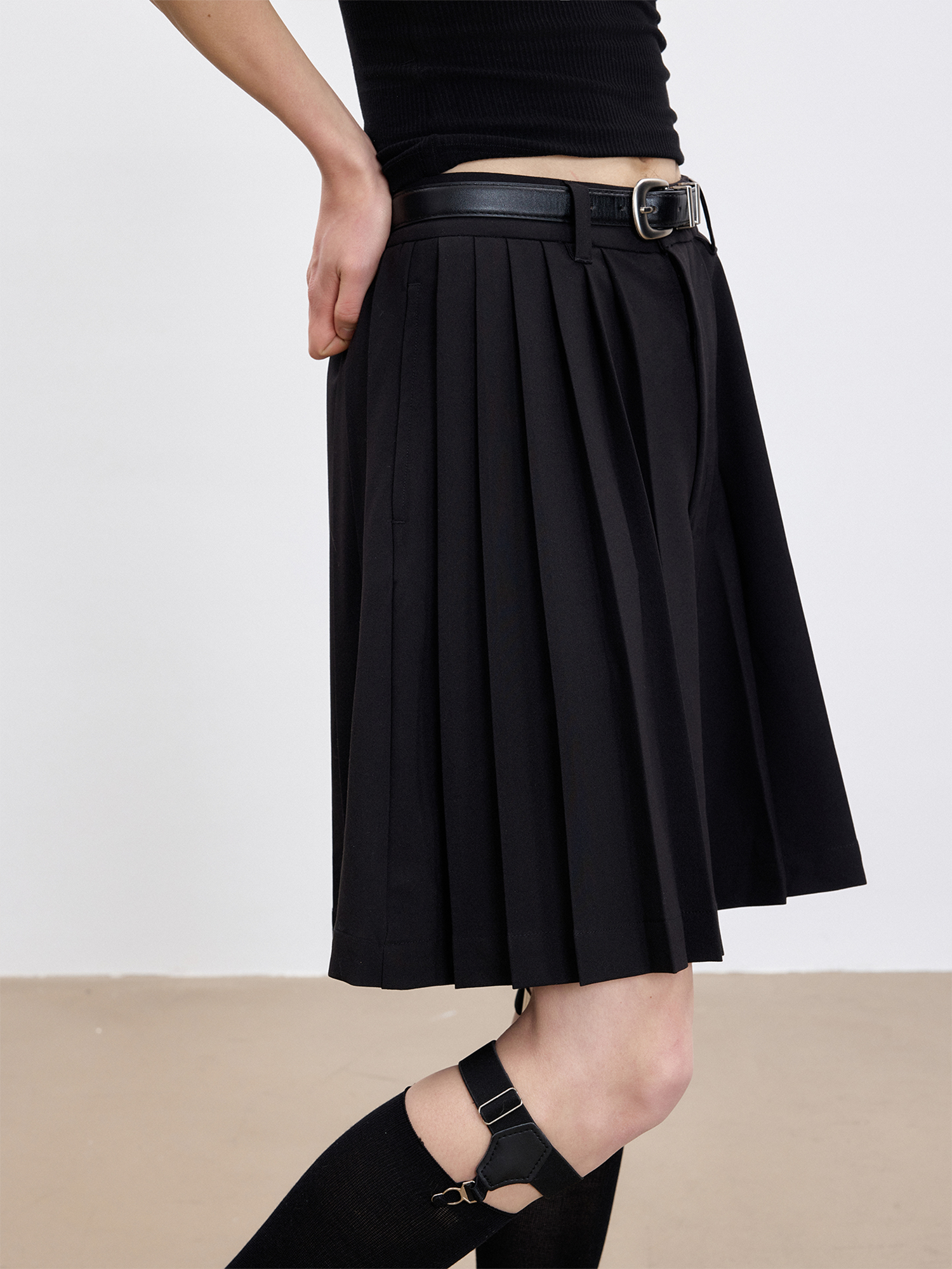 TUIMU Essential Pleated Skort-Shorts-S-Free Shipping Leatheretro