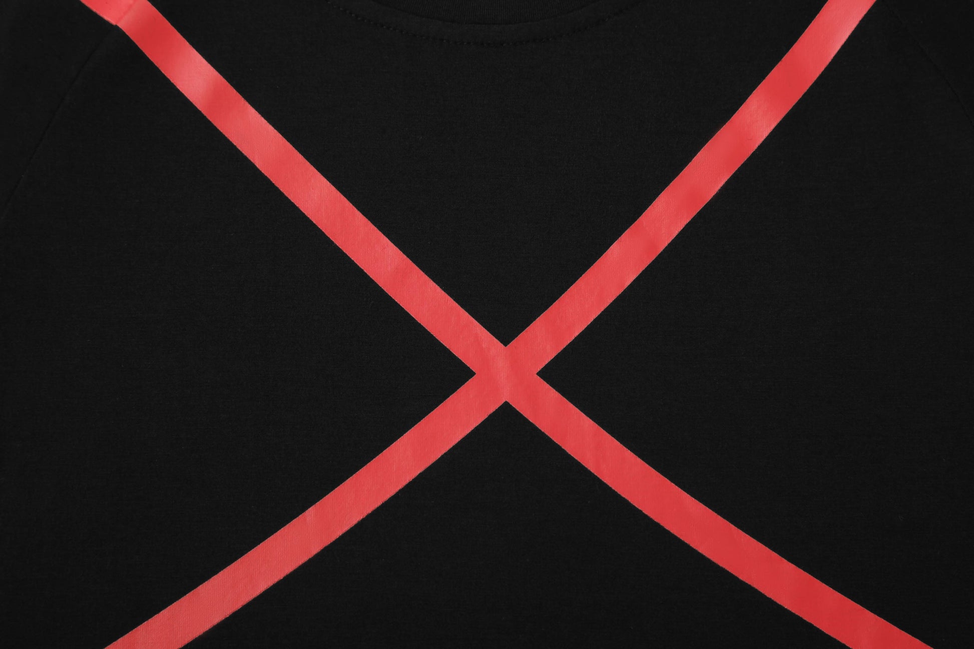 CLP Slim Contrast Cross T-Shirt-T Shirt-S-Free Shipping Leatheretro