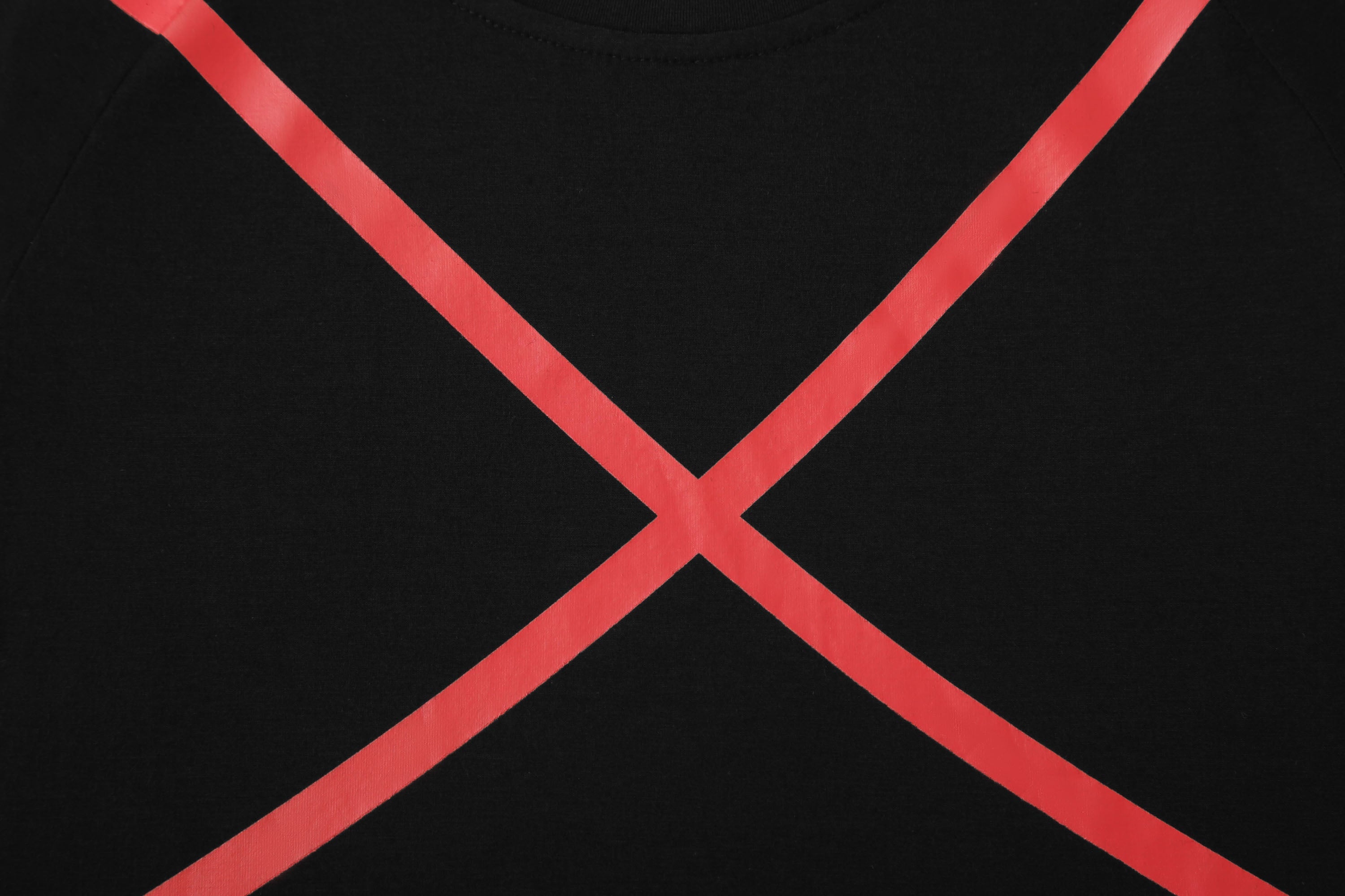 CLP Slim Contrast Cross T-Shirt-T Shirt-S-Free Shipping Leatheretro