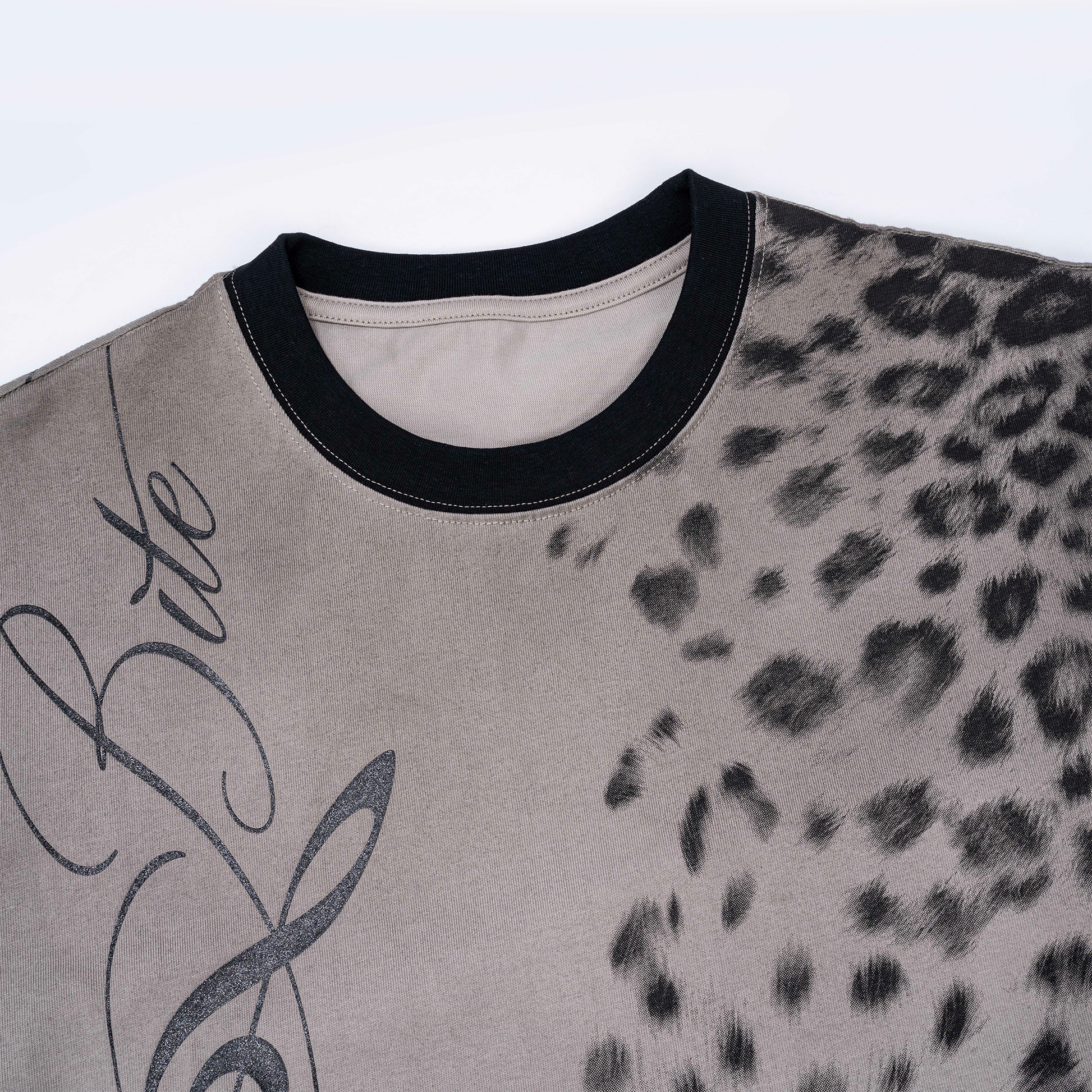ESAIAS Washed Leopard Graphic T-Shirt-T Shirt-S-Free Shipping Leatheretro