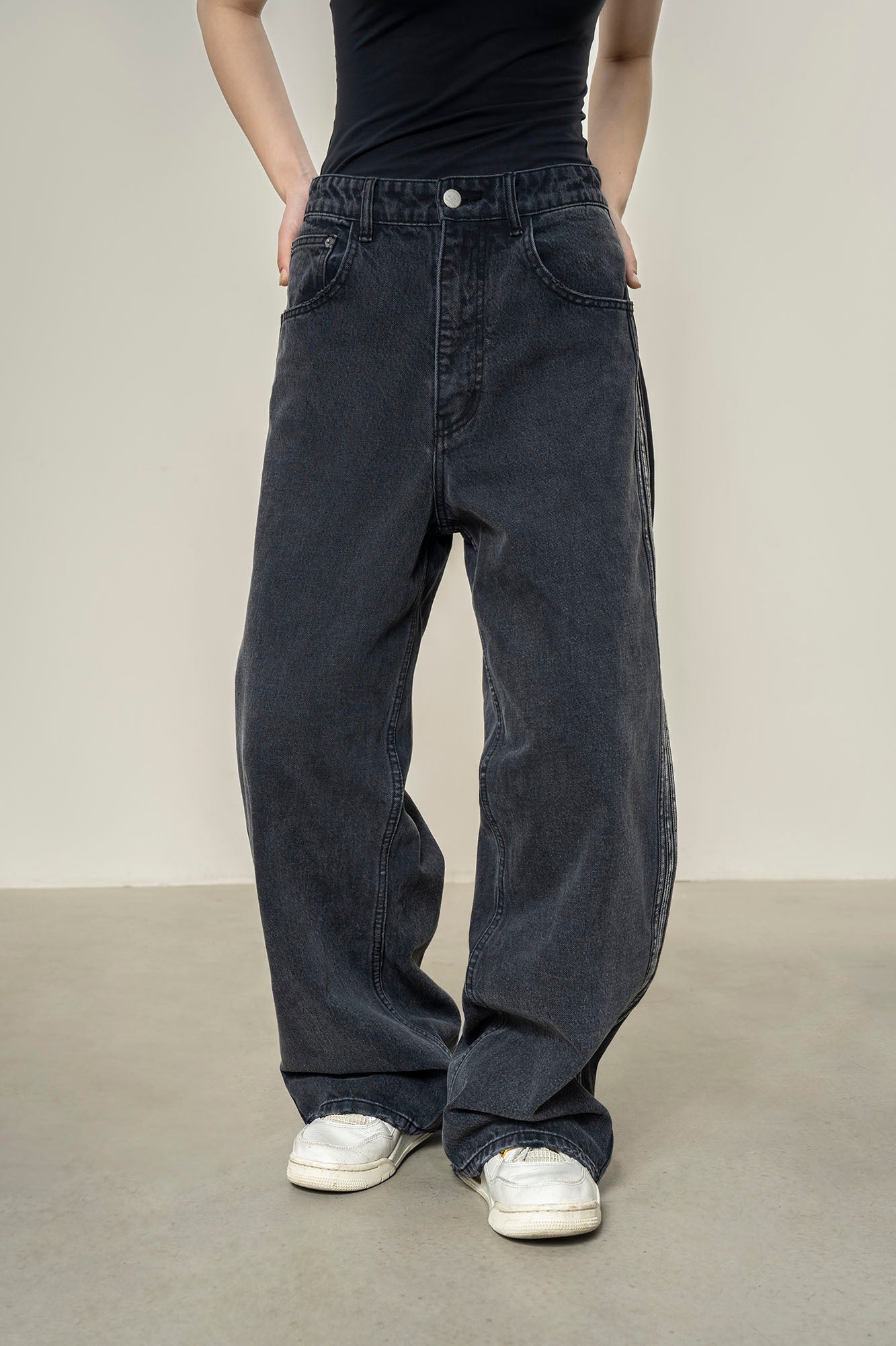 MAKEMORE Washed Side Striped Oversized Jeans-Jeans-S-Free Shipping Leatheretro