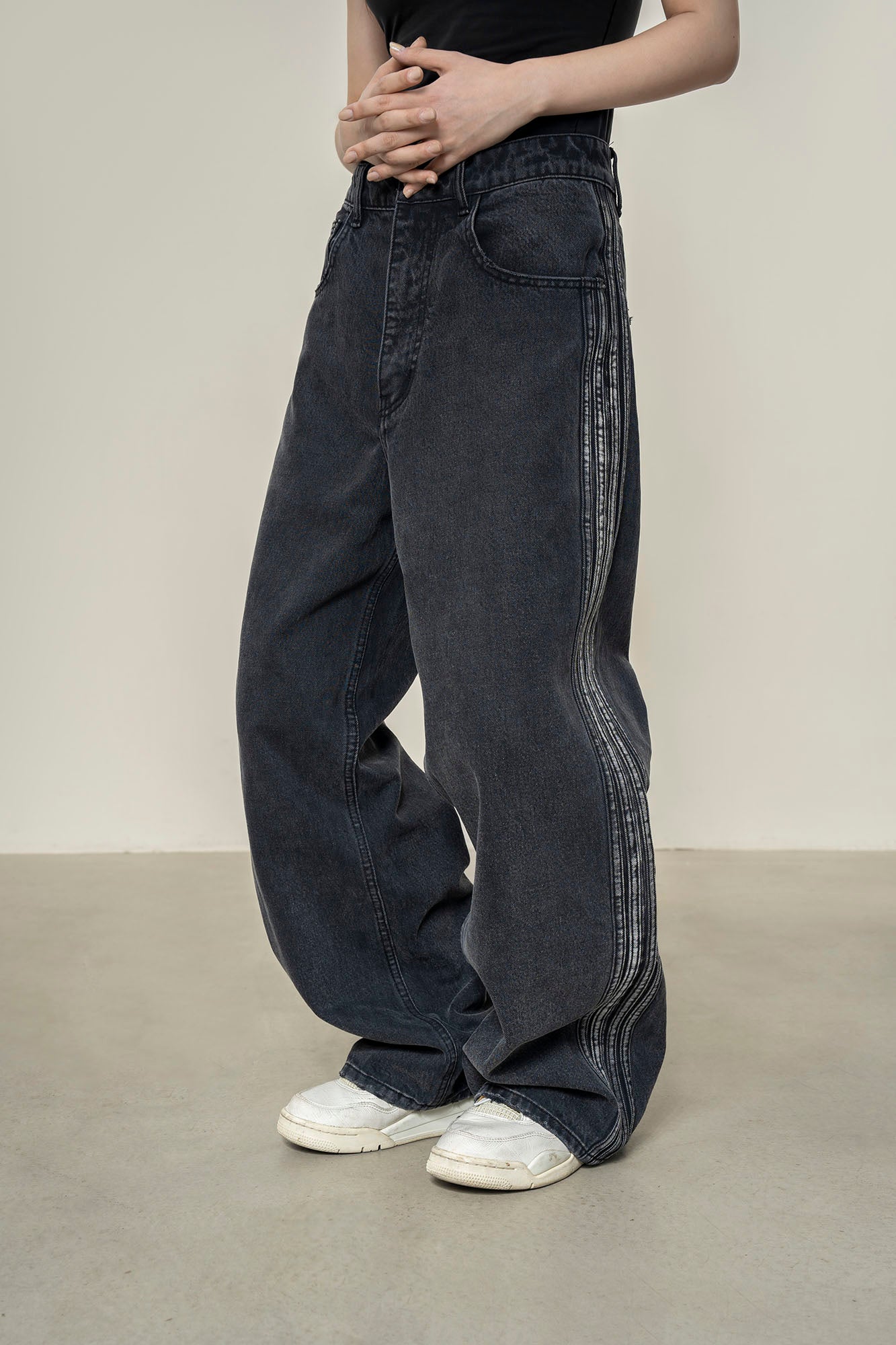 MAKEMORE Washed Side Striped Oversized Jeans-Jeans-S-Free Shipping Leatheretro