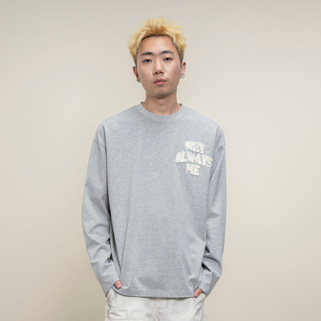 MAKEMORE Text Graphic Patch Long-Sleeve Tee-L/S Tee-S-Black-Free Shipping Leatheretro