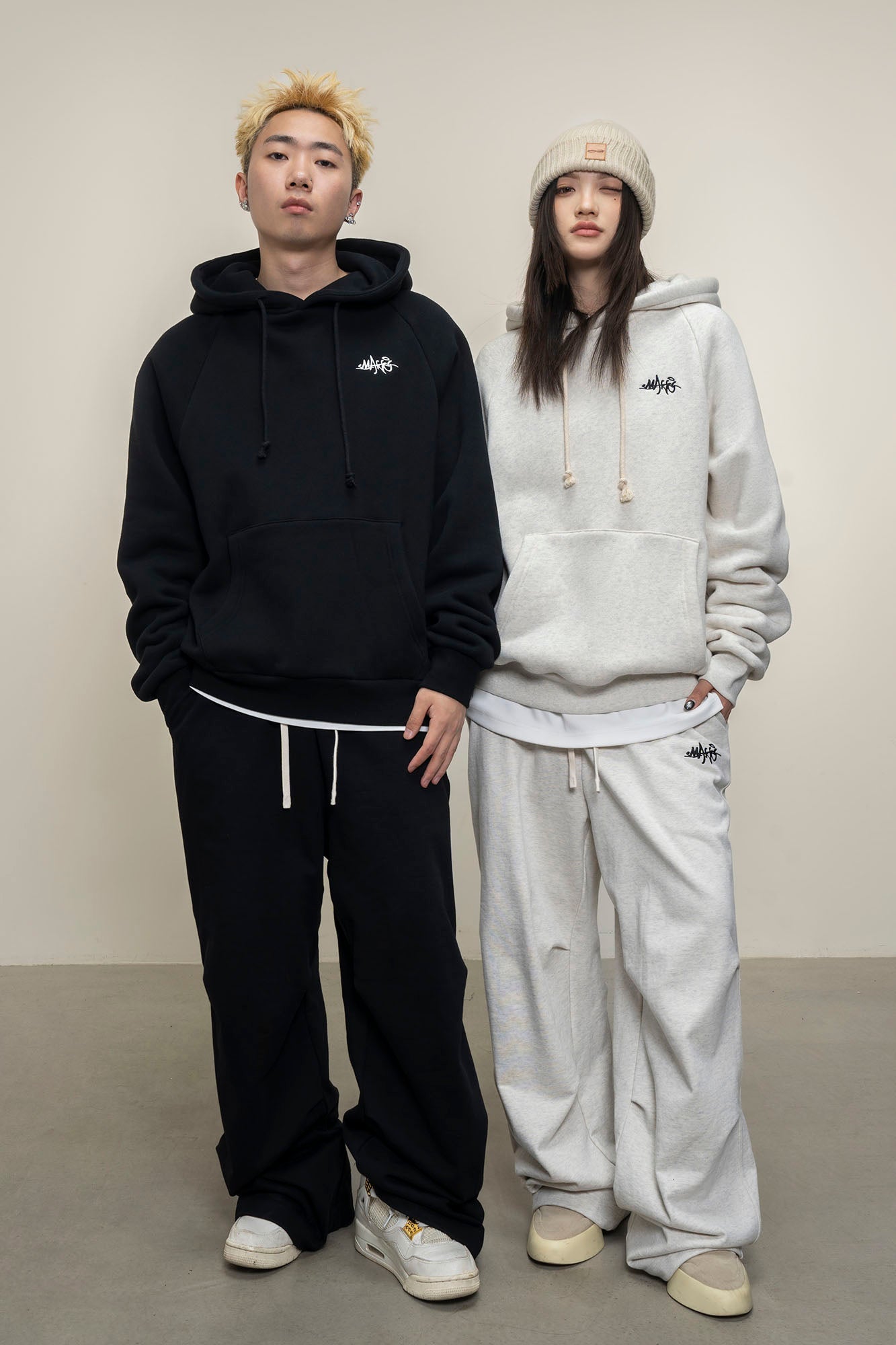 MAKEMORE Double Pleated Drawstring Sweatpants-Pants-S-Black-Free Shipping Leatheretro