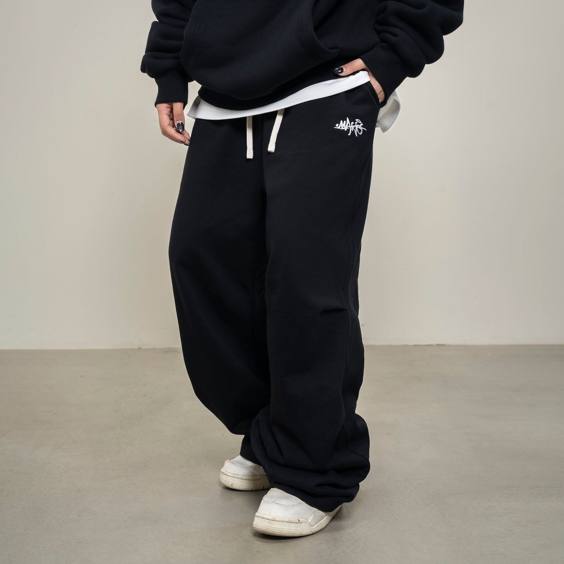 MAKEMORE Double Pleated Drawstring Sweatpants-Pants-S-Black-Free Shipping Leatheretro