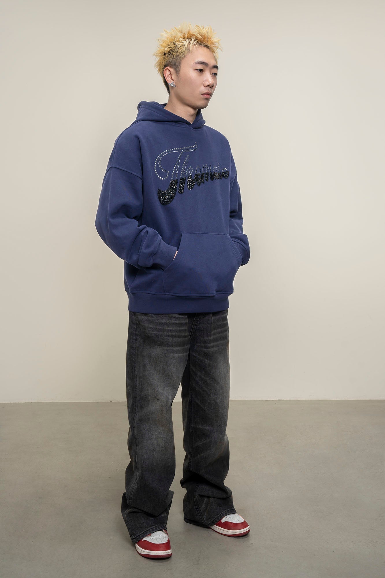 MAKEMORE Rhinestone Contrast LOGO Fleece Hoodie-Hoodie-S-Free Shipping Leatheretro