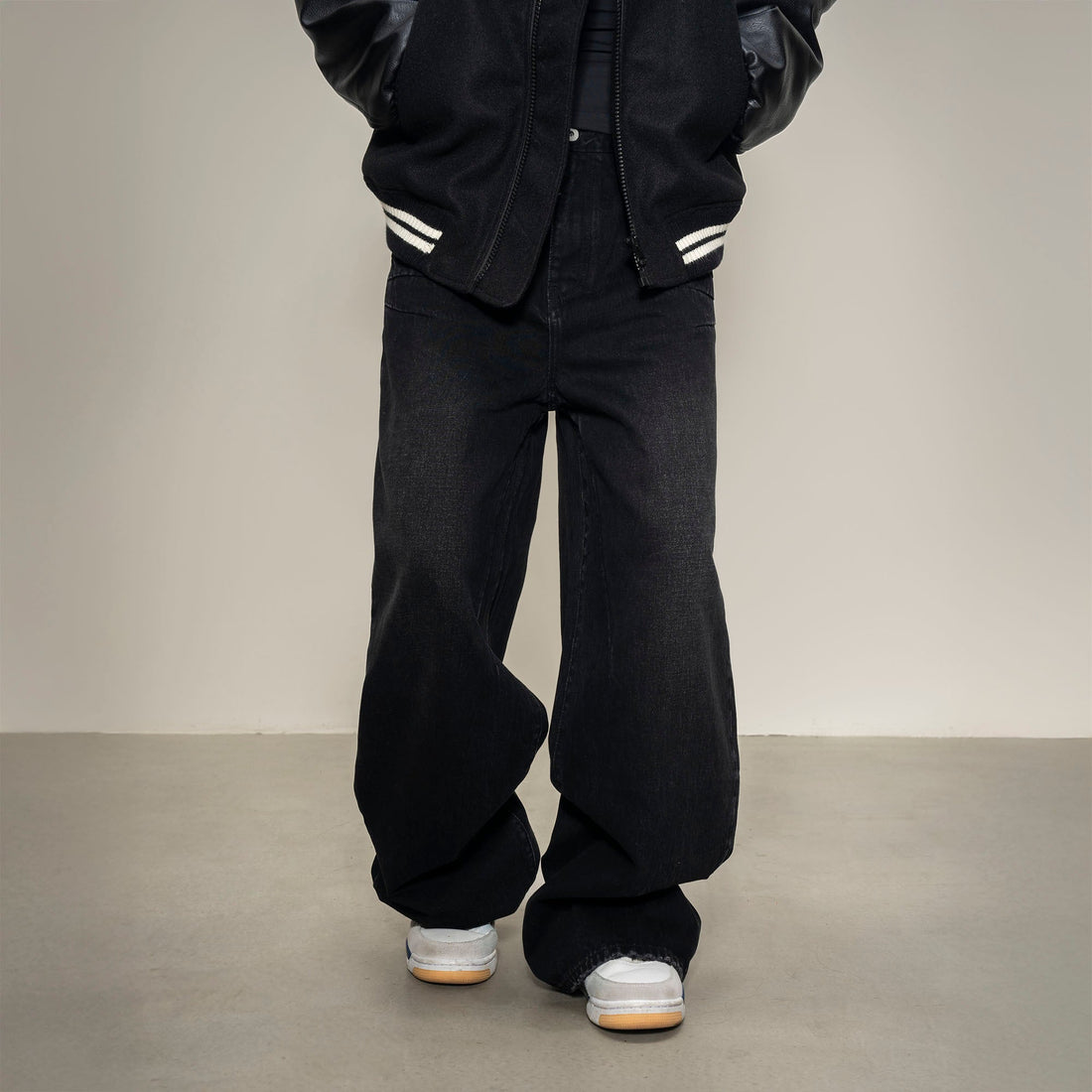 MAKEMORE Washed Pintuck Wide-Leg Jeans-Jeans-S-Blue-Free Shipping Leatheretro