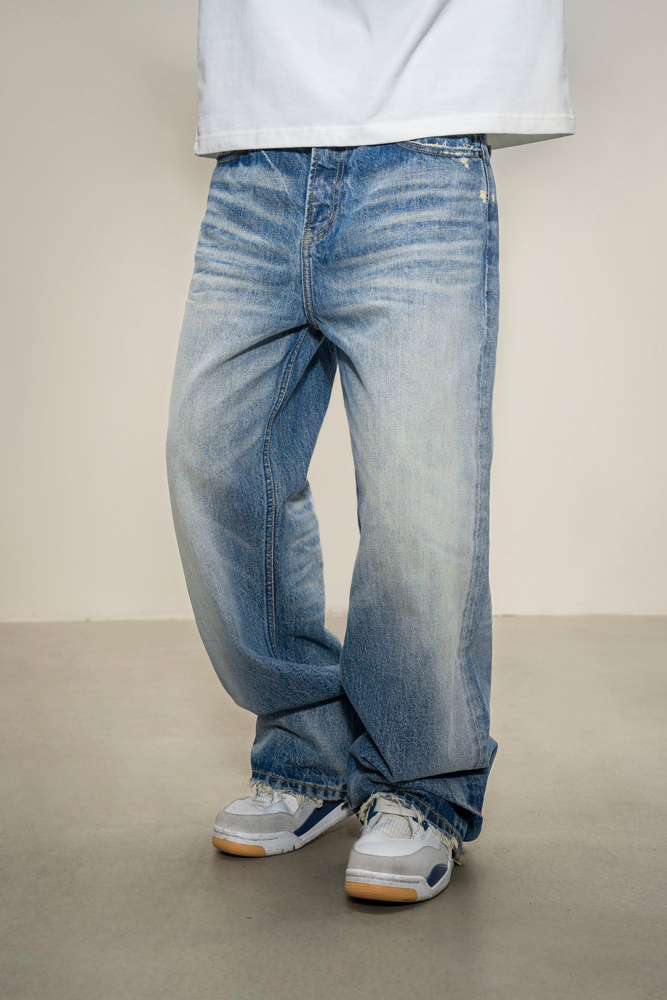 MAKEMORE Distressed Washed Baggy Jeans-Jeans-S-Free Shipping Leatheretro