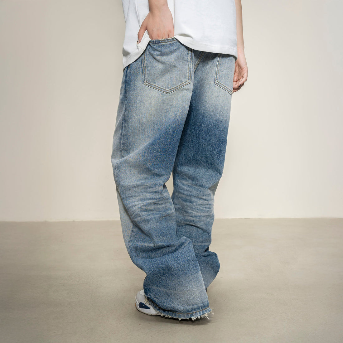 MAKEMORE Distressed Washed Baggy Jeans-Jeans-S-Free Shipping Leatheretro