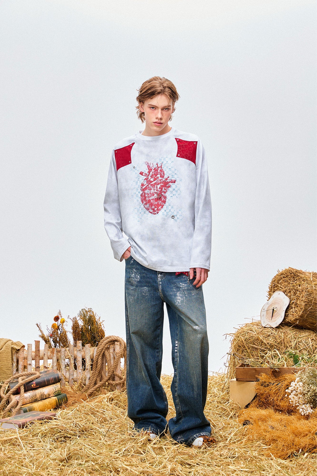 OIPWORD Heart Graphic Appliqu¨¦ Long-Sleeve Tee-L/S Tee-S-Free Shipping Leatheretro