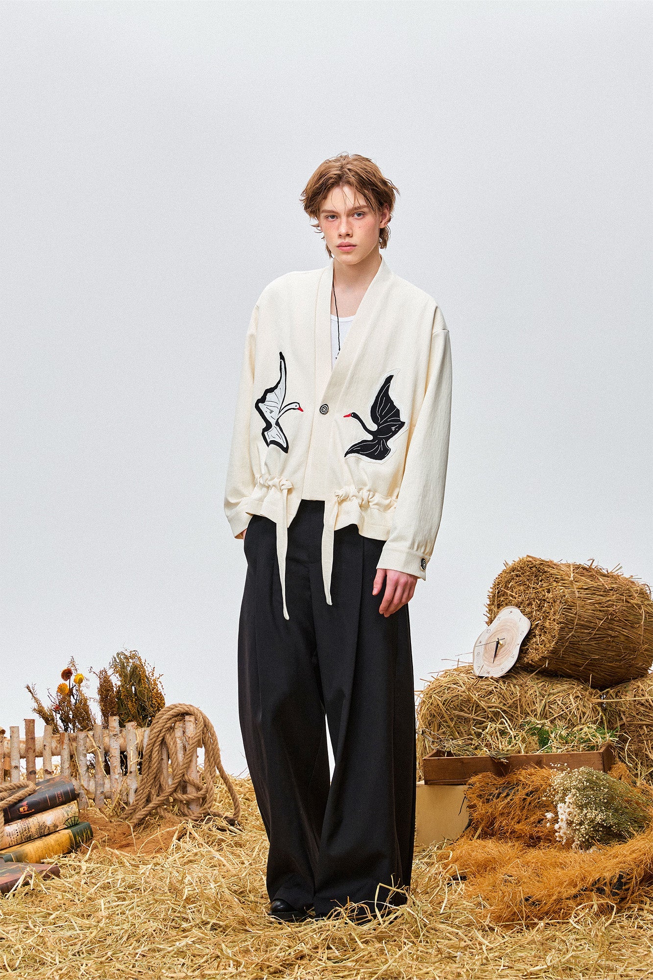 OIPWORD Swan Appliqu¨¦ Drawstring Jacket-Jacket-S-Free Shipping Leatheretro