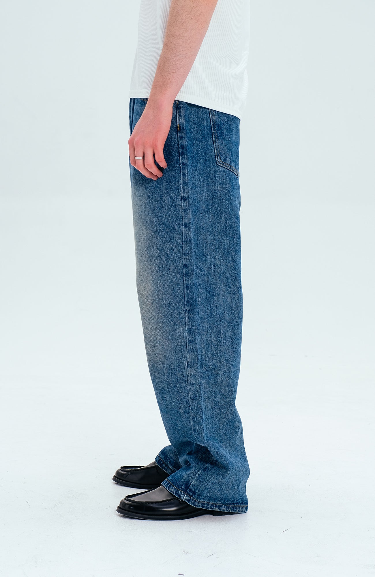 WIID Classic Faded Straight Jeans-Jeans-M (Preorder)-Free Shipping Leatheretro