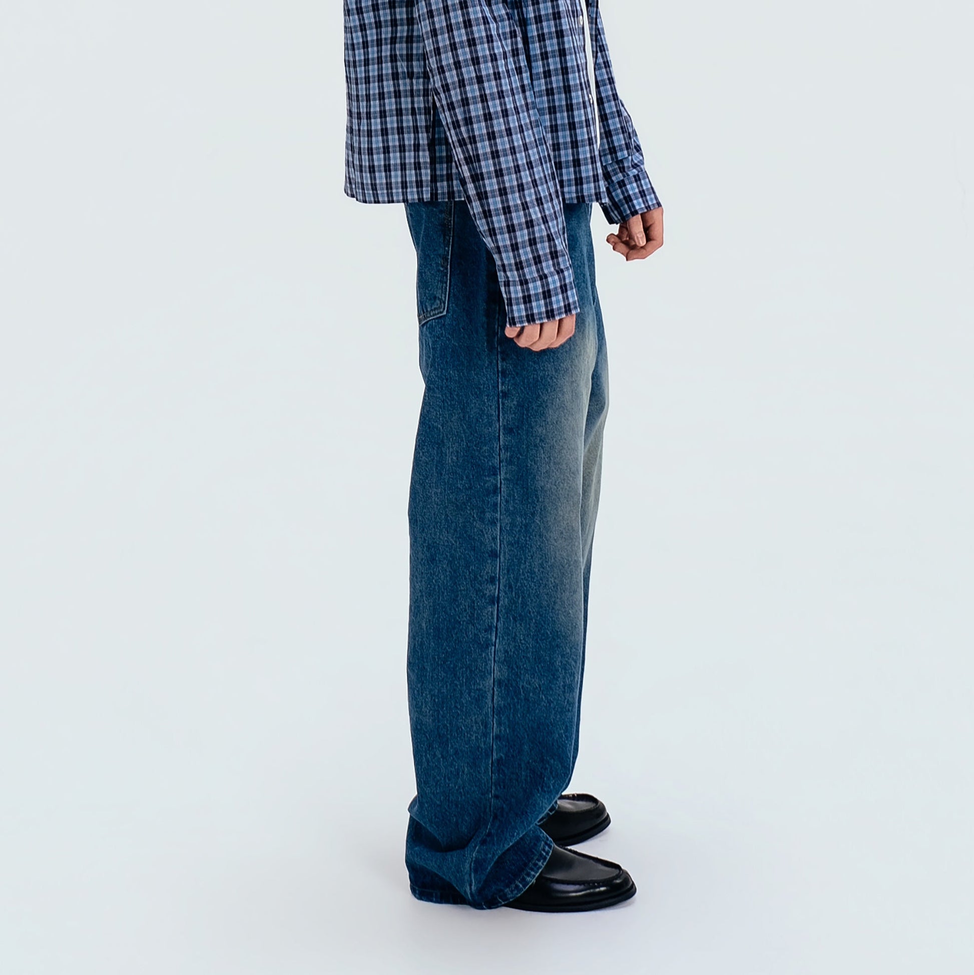 WIID Classic Faded Straight Jeans-Jeans-M (Preorder)-Free Shipping Leatheretro