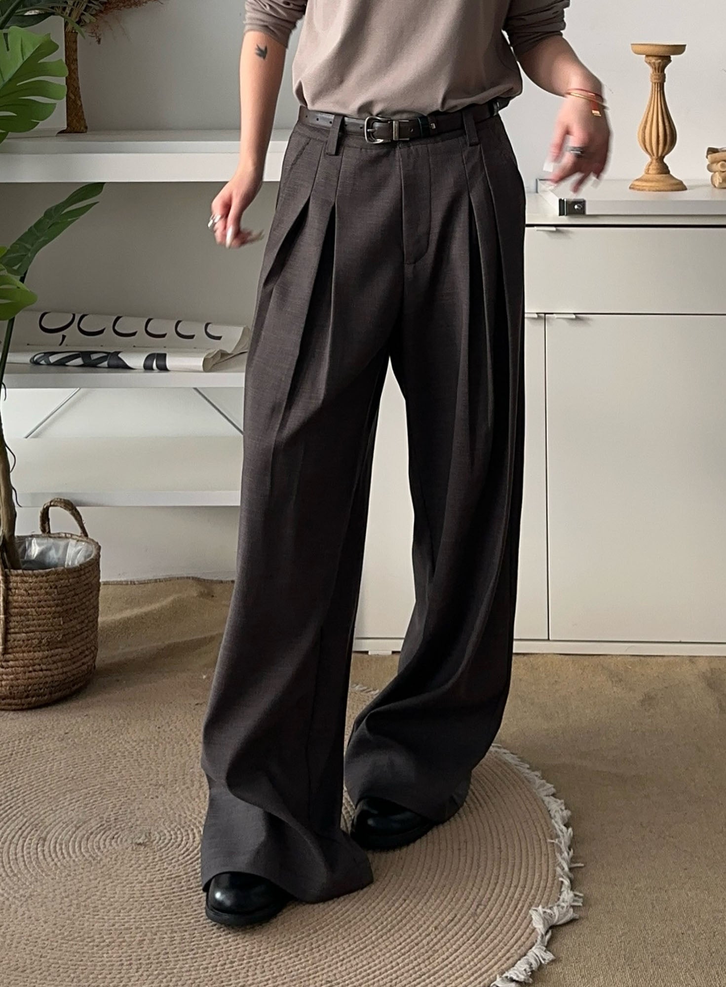 OKAYTHXBYE Essential Pleat Wide-Leg Trousers-Pants-S-Black-Free Shipping Leatheretro