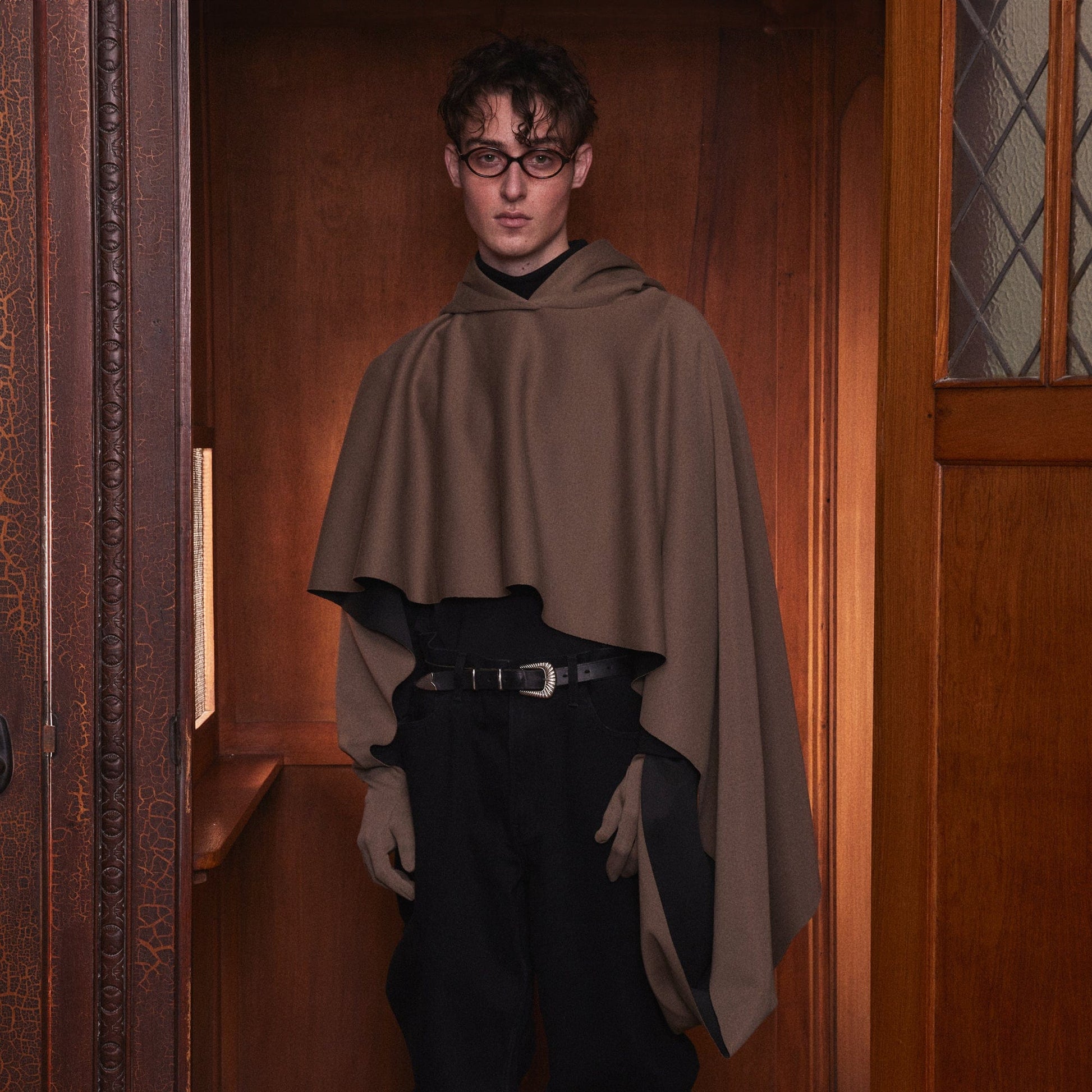 KADAKADA Hooded Glove-Sleeve Cropped Cape-Hoodie-M-Khaki-Free Shipping Leatheretro