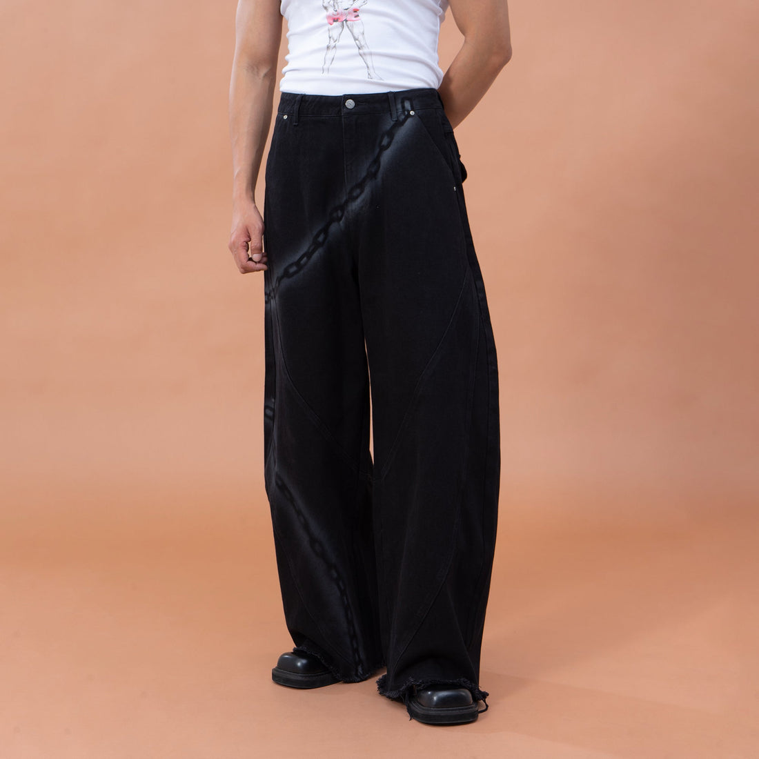 CLP Chain Graphic Frayed Curved-Leg Jeans-Jeans-S-Free Shipping Leatheretro