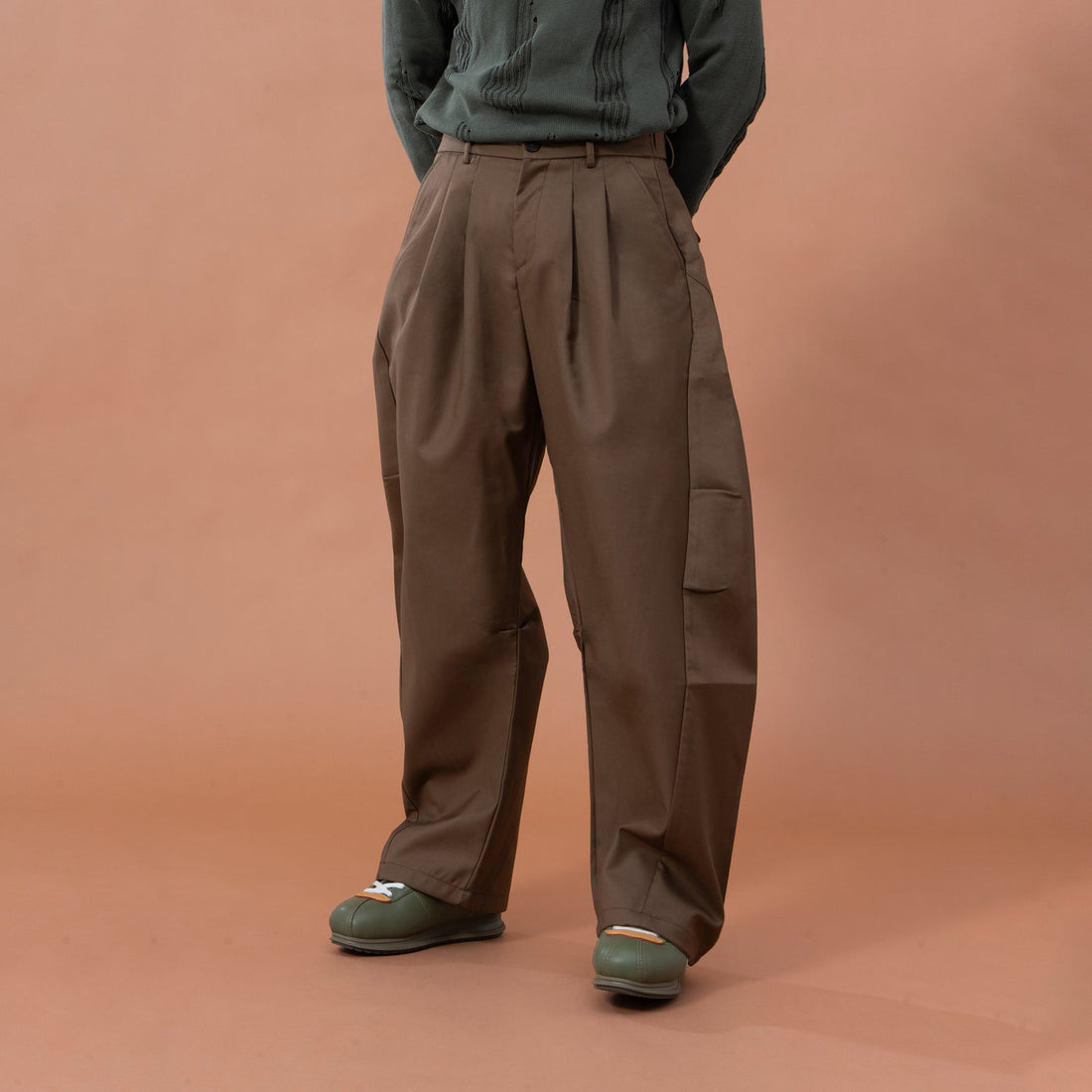 CLP Essential Pleat Curved-Leg Trousers-Pants-S-Gray-Free Shipping Leatheretro