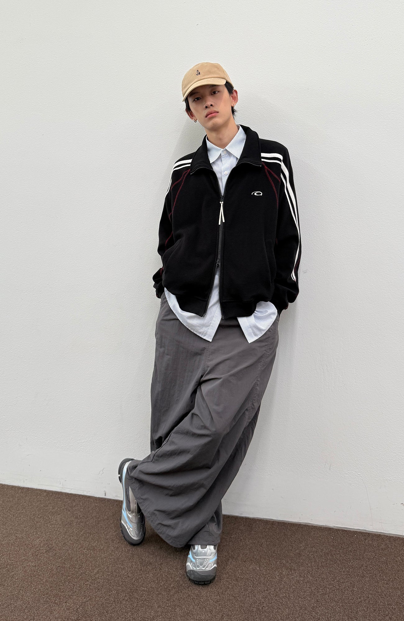 ROARINGWILD A ARCH Retro Stripe Raglan Track Jacket-Jacket-XS-Black-Free Shipping Leatheretro