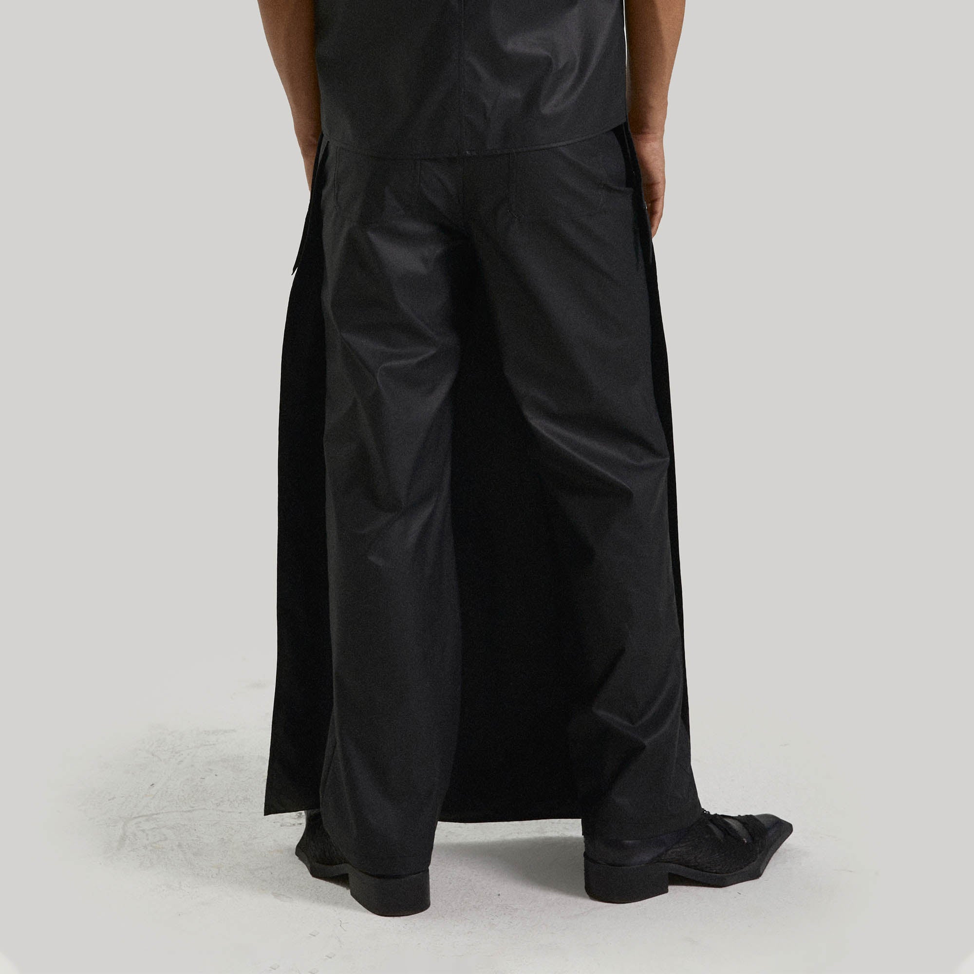 KADAKADA Detachable Cloak Faux Leather Pants-Pants-S-Free Shipping Leatheretro