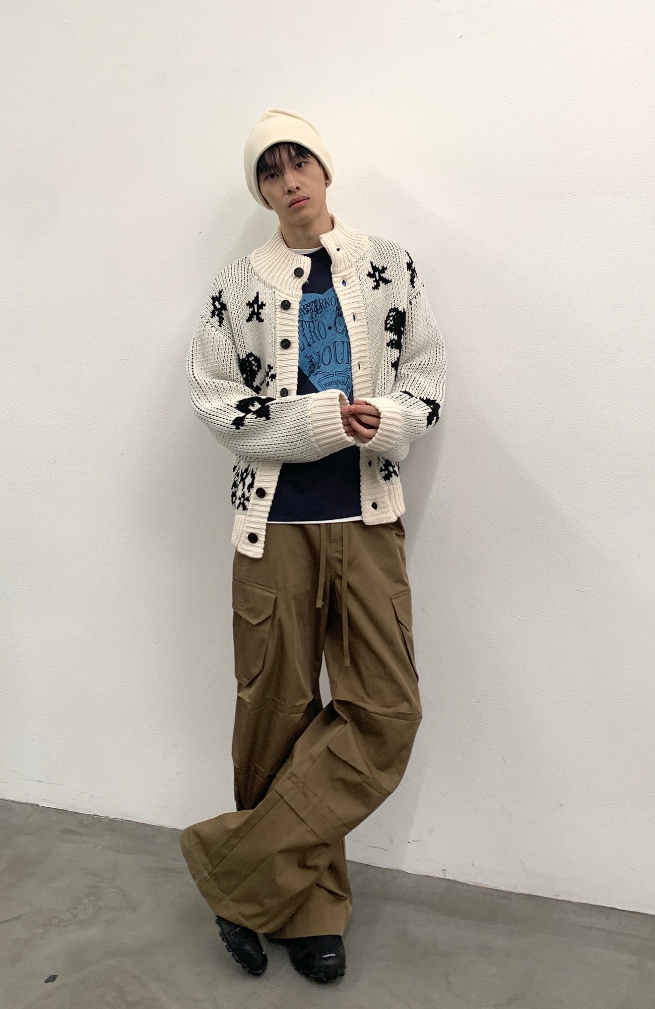 ROARINGWILD A ARCH Jacquard Chunky Knit Cardigan-Jacket-XS-White-Free Shipping Leatheretro