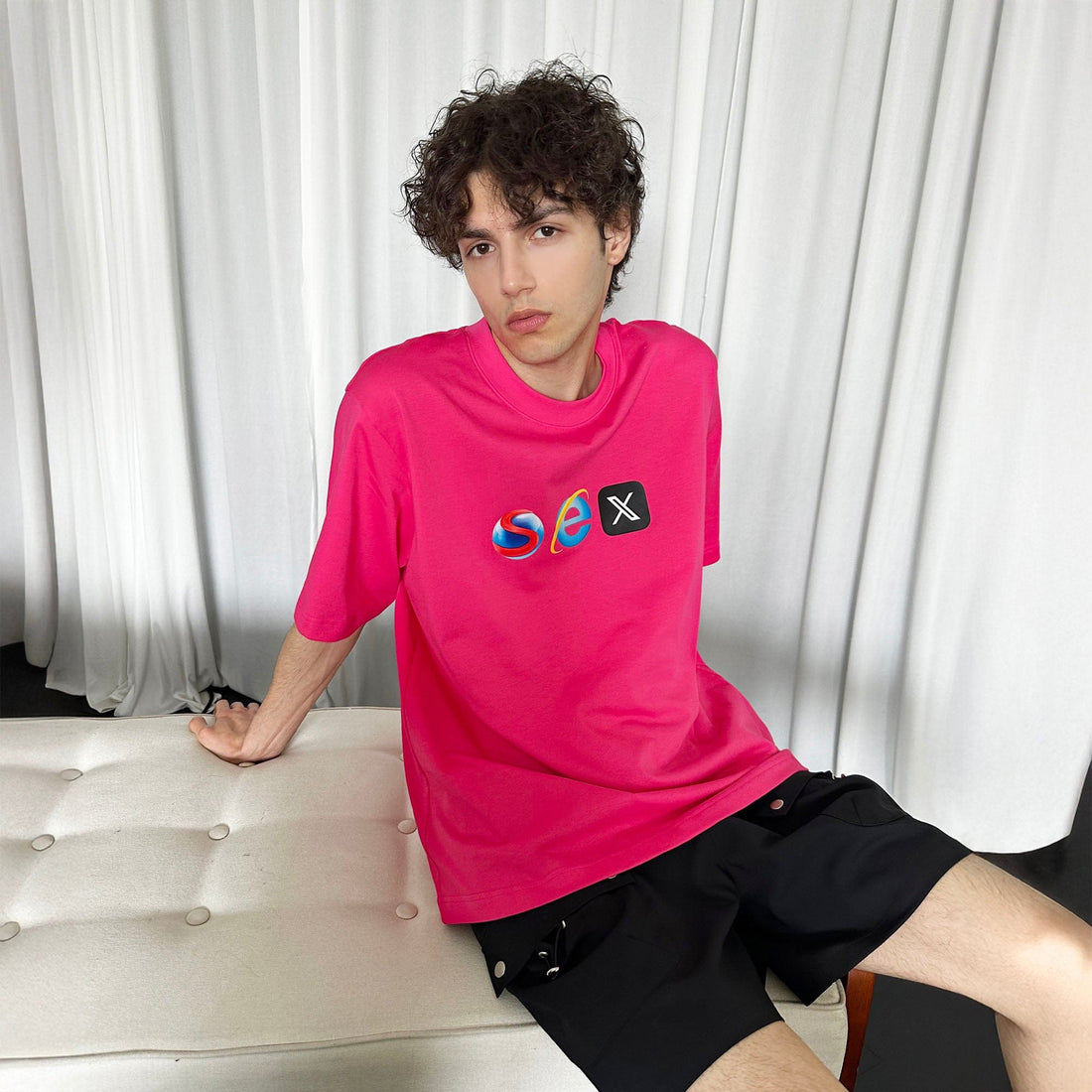 SOURPLUM Browser Icons Graphic T-Shirt-T Shirt-M-Free Shipping Leatheretro