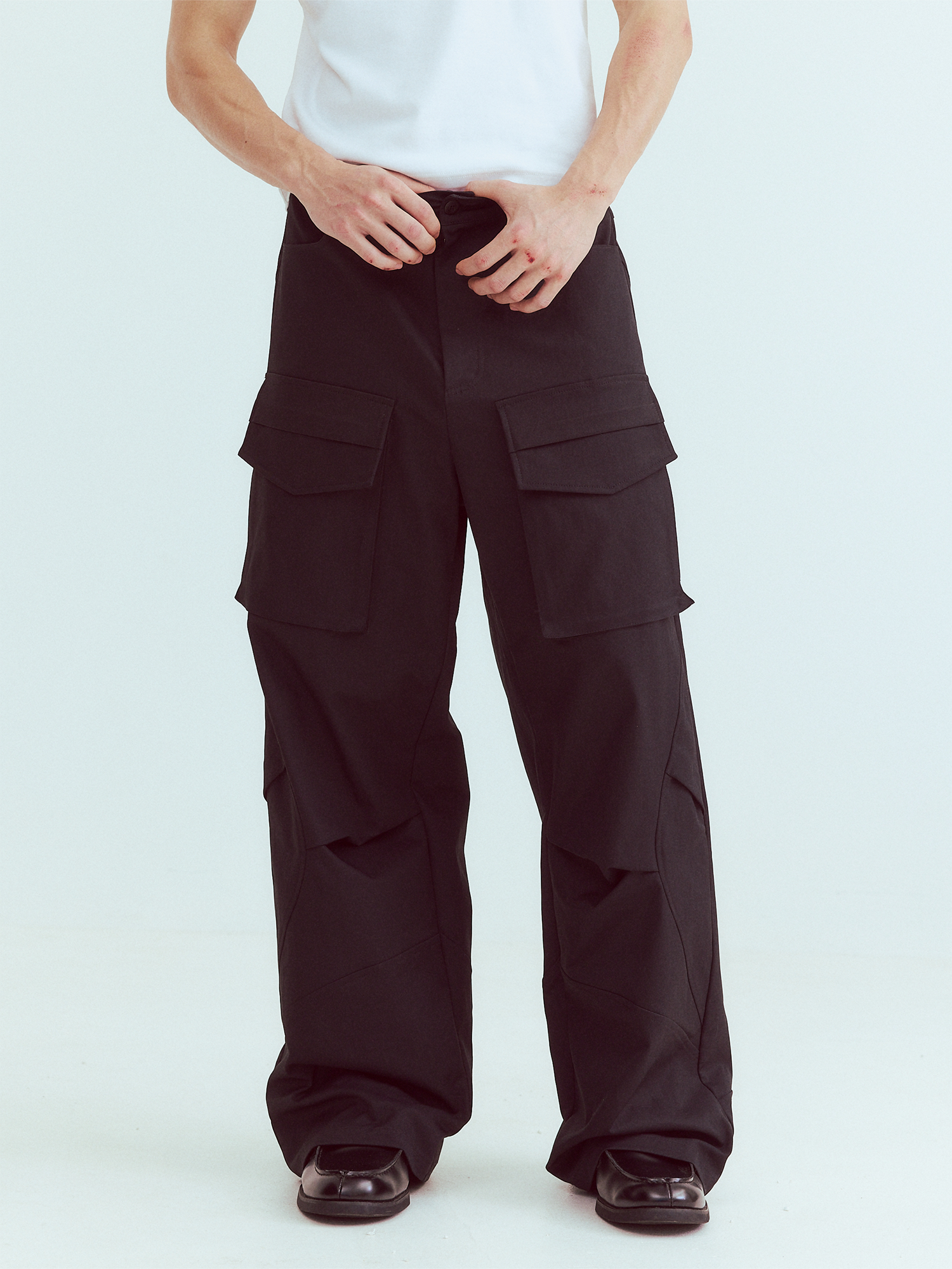 KADAKADA Paneled Wide-Leg Cargo Pants-Pants-M (Preorder)-Black-Free Shipping Leatheretro