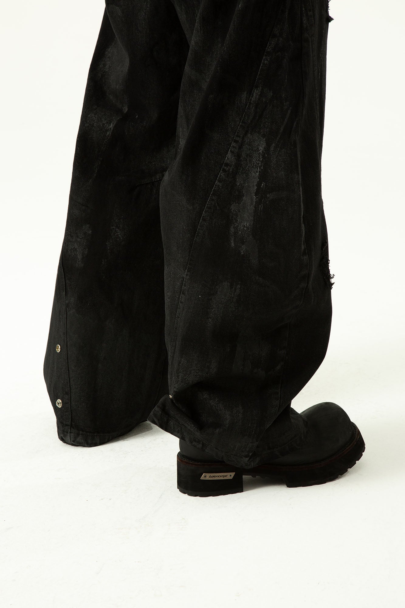 CLP Distressed Curved-Panel Oversized Jeans-Jeans-S-Free Shipping Leatheretro