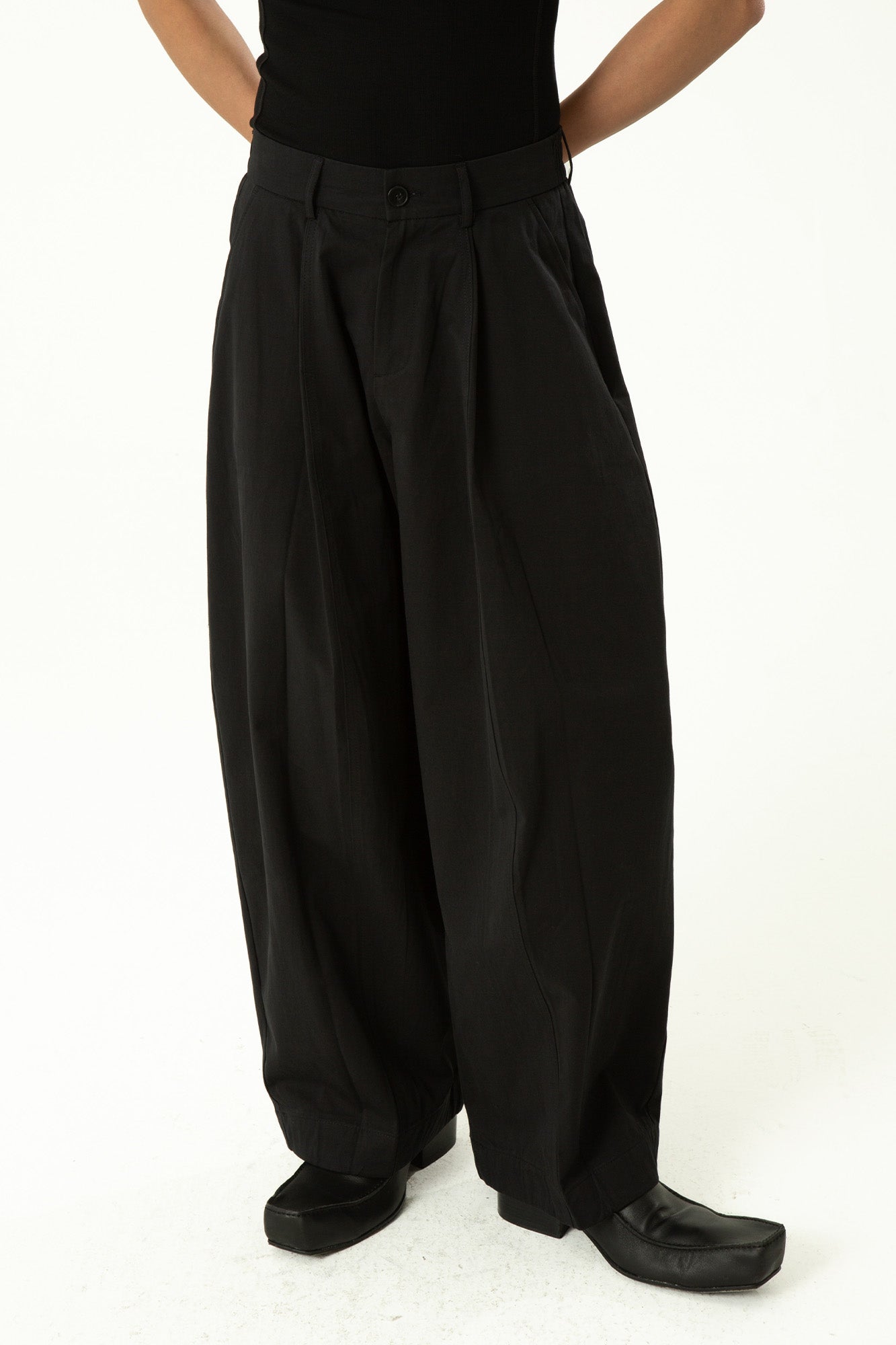CLP High-Waist Curved Wide-Leg Pants-Pants-S-Black-Free Shipping Leatheretro