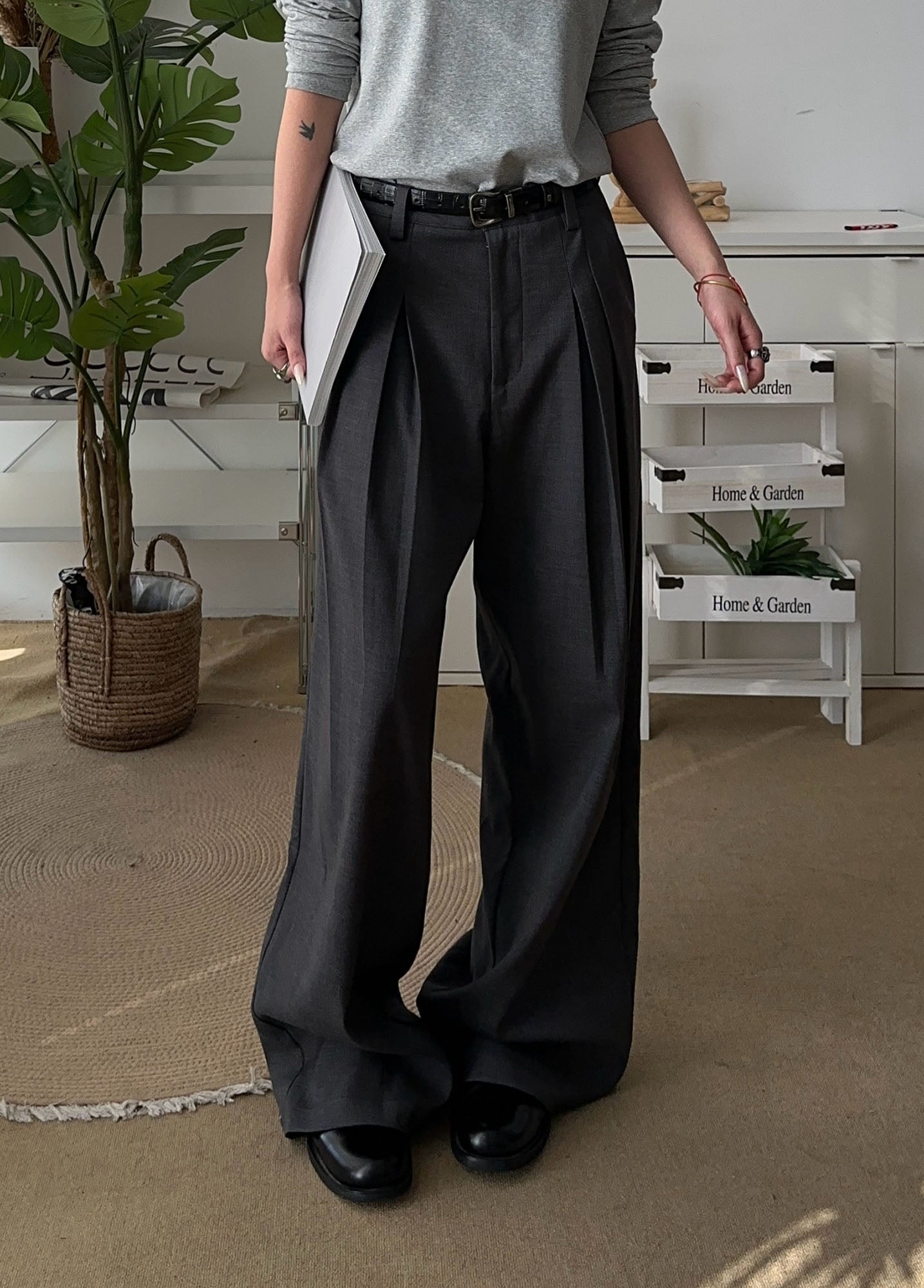 OKAYTHXBYE Essential Pleat Wide-Leg Trousers-Pants-S-Black-Free Shipping Leatheretro