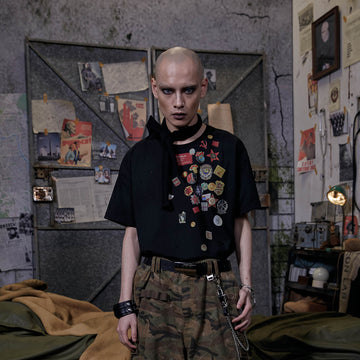 FACEONLAB Distressed LOGO Medal T-shirt Black-T Shirt-M-Free Shipping Leatheretro