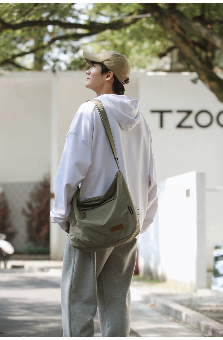 BOOM Large Capacity Water-Resistant Messenger Crossbody Bag-Black-Free Shipping Leatheretro