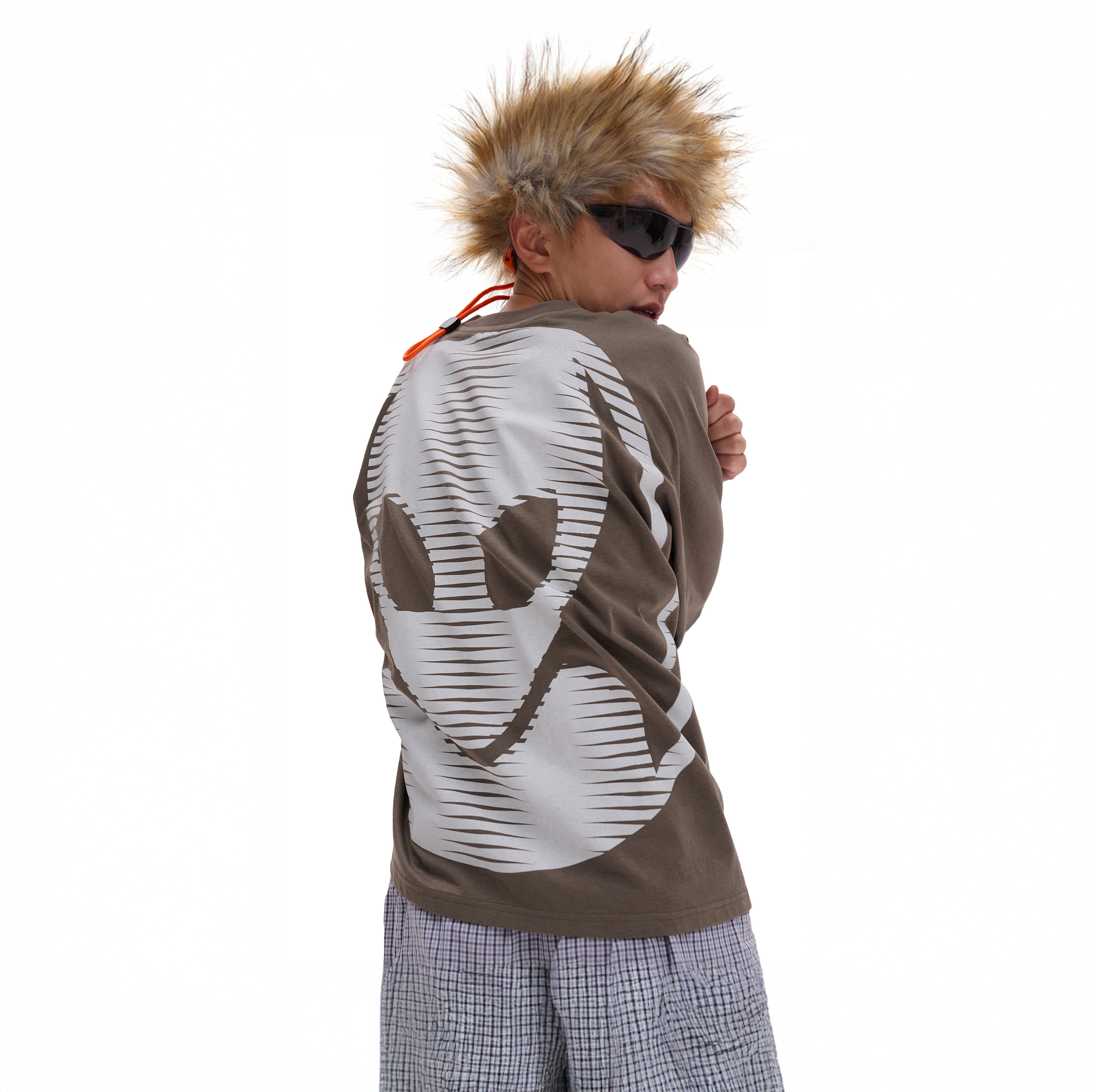 URBAN+FOREST Alien Graphic Long Sleeve Tee