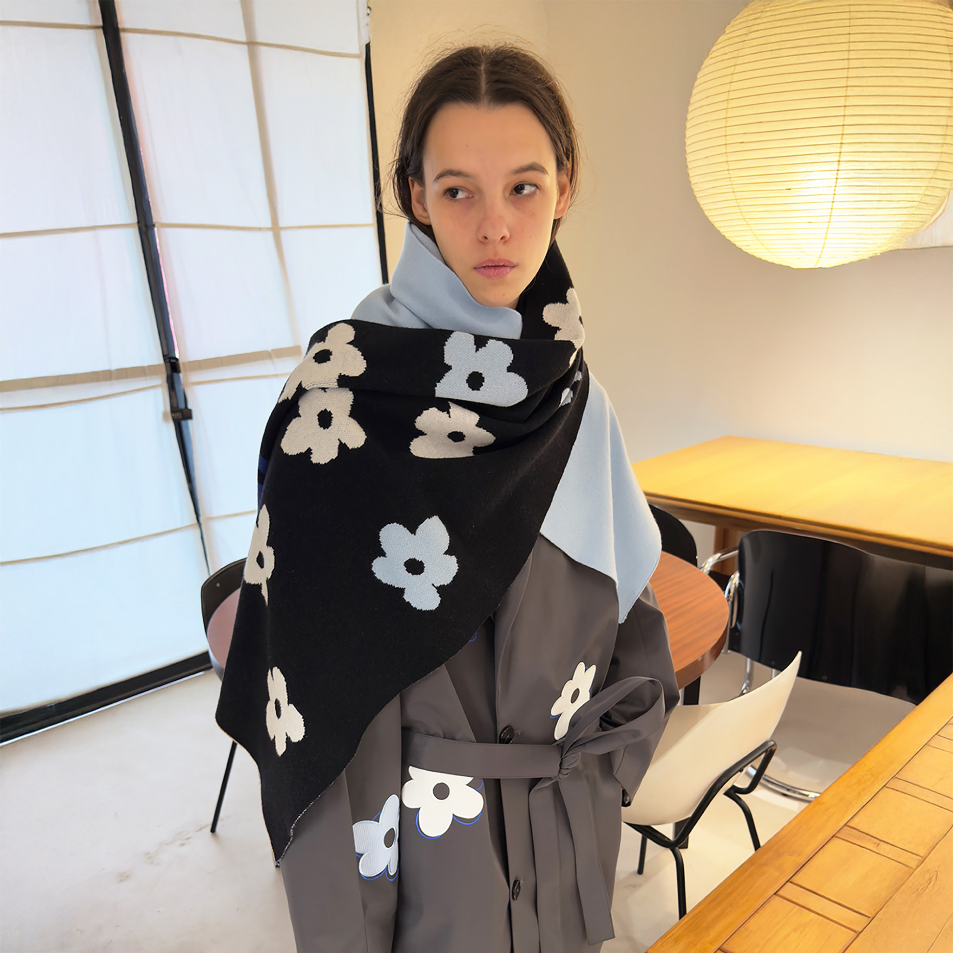 MIICHOUS Floral Jacquard Contrast Scarf-Black-Free Shipping Leatheretro