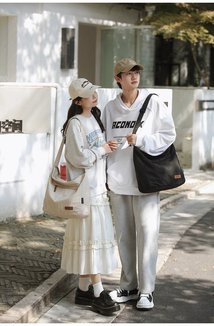 BOOM Large Capacity Water-Resistant Messenger Crossbody Bag-Black-Free Shipping Leatheretro