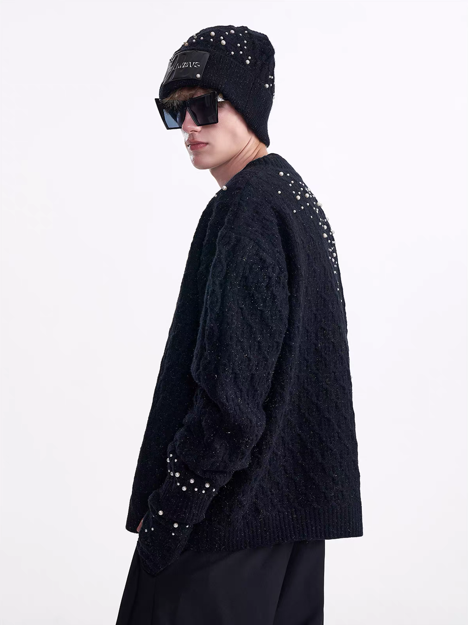 TIWILLTANG Pearl-Embellished Cable Knit Cardigan